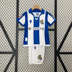 CAMISETA PRIMERA EQUIPACIÓN REAL SOCIEDAD 24/25 VERSIÓN INFANTIL