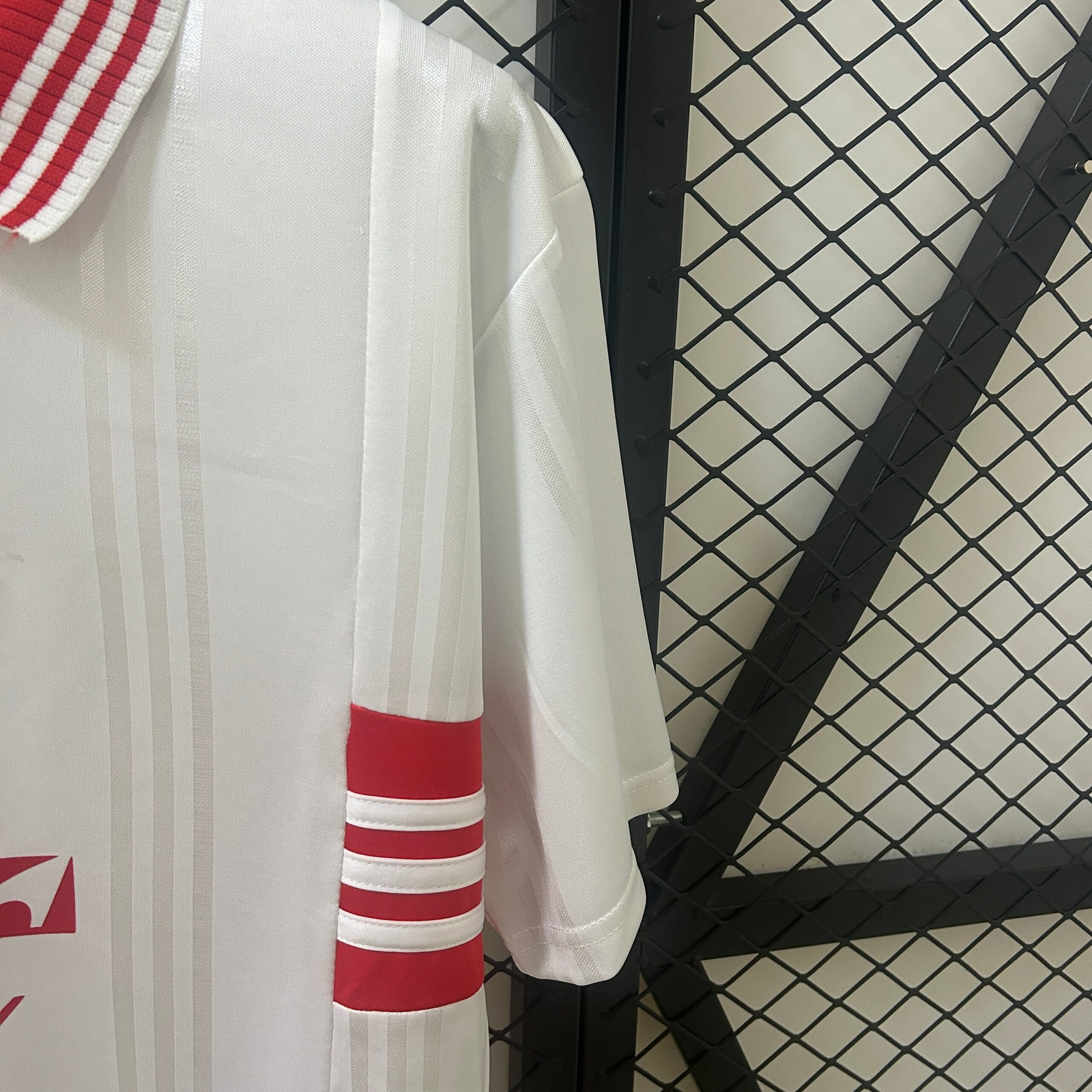 CAMISETA SEGUNDA EQUIPACIÓN COPA BENFICA 1997/98 - Imagen 4