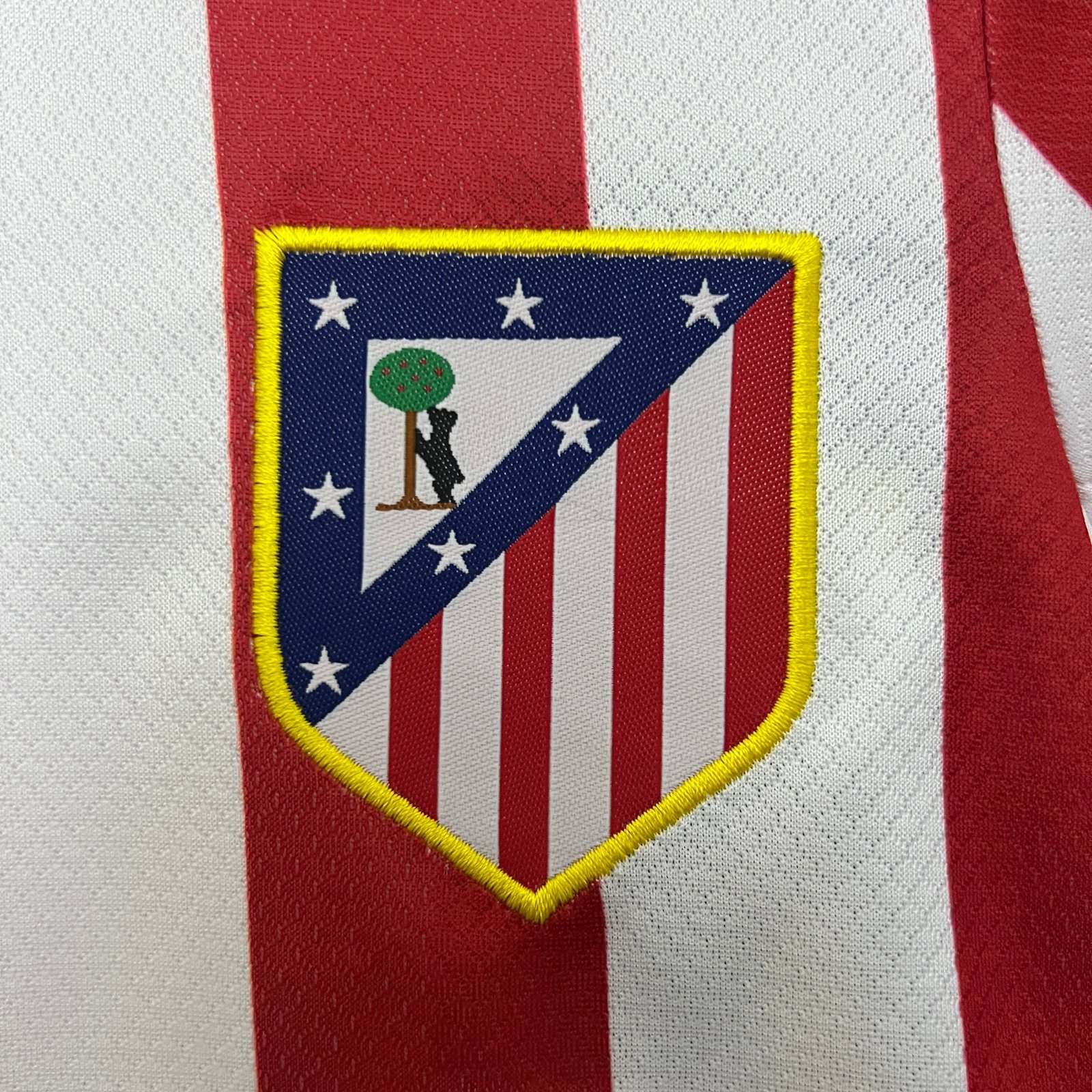 CAMISETA PRIMERA EQUIPACIÓN ATLÉTICO DE MADRID 25/26 VERSIÓN INFANTIL - Imagen 4