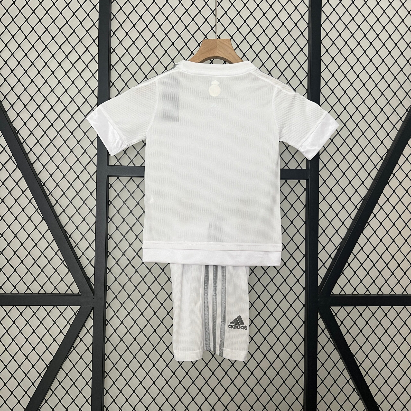 CAMISETA PRIMERA EQUIPACIÓN REAL MADRID 2015/16 INFANTIL - Imagen 9