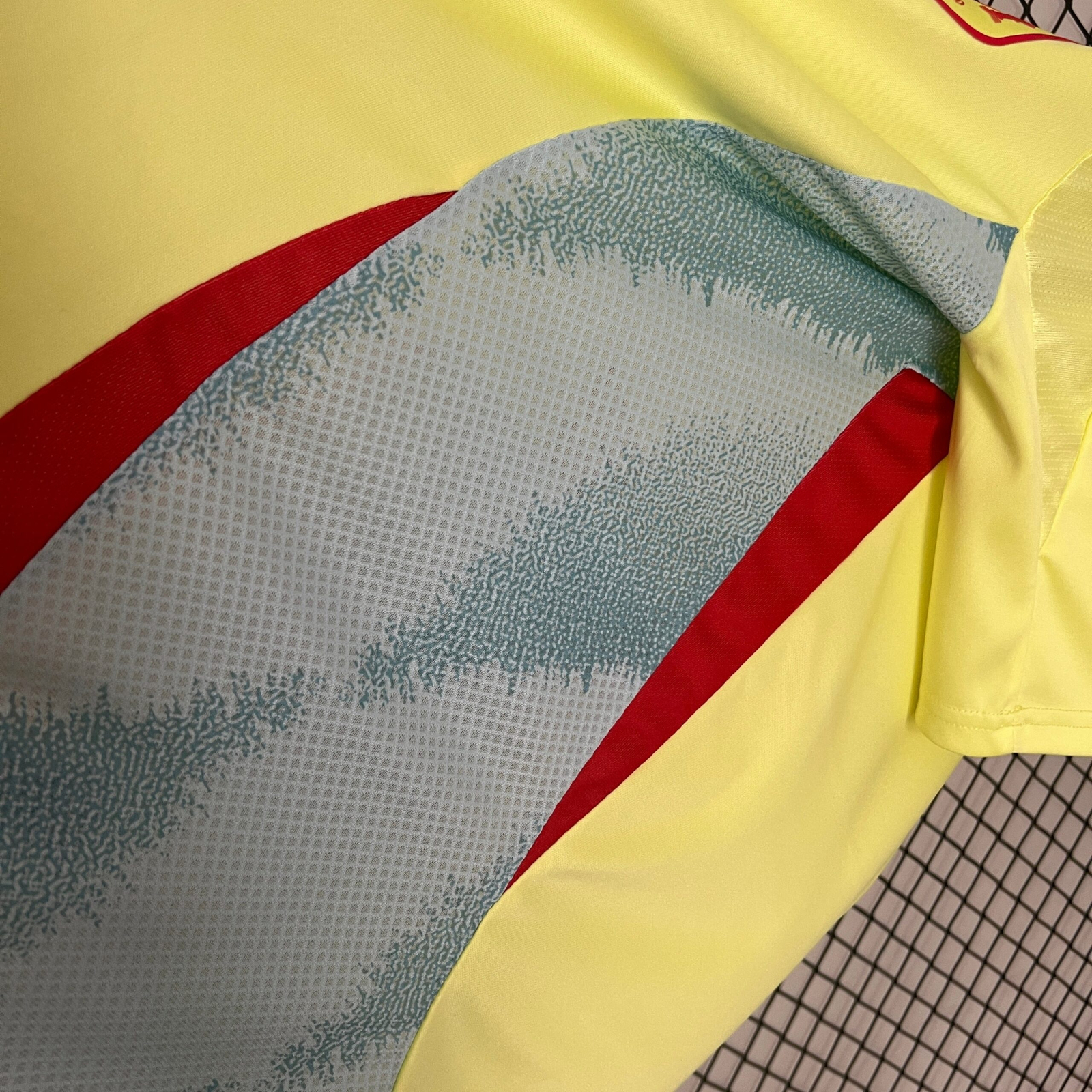 CAMISETA SEGUNDA EQUIPACIÓN ESPAÑA 2024 VERSIÓN FAN - Imagen 6