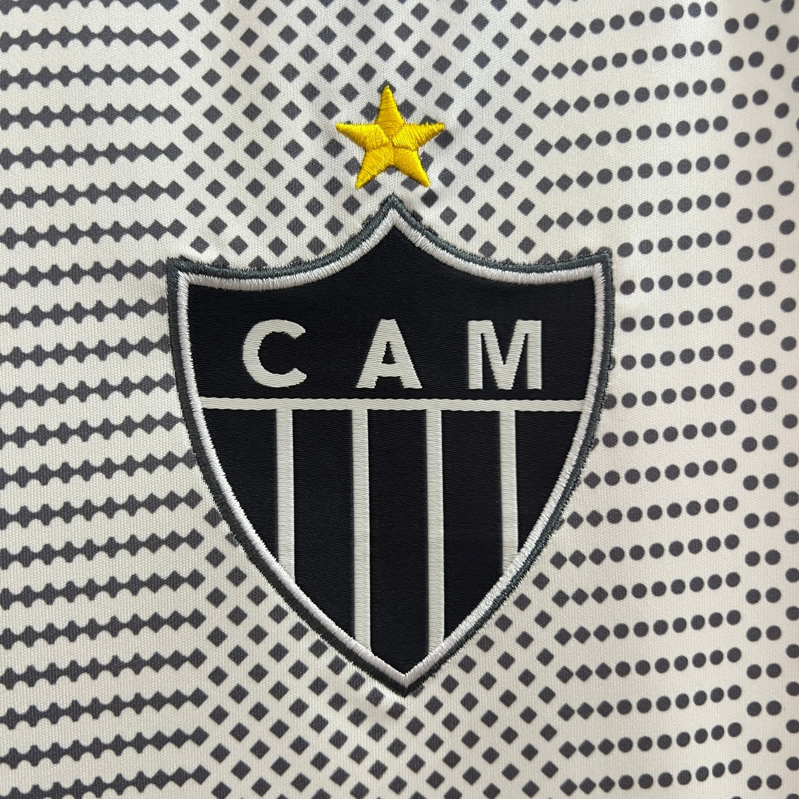 CAMISETA SEGUNDA EQUIPACIÓN ATLÉTICO MINEIRO 2024 VERSIÓN FAN - Imagen 4