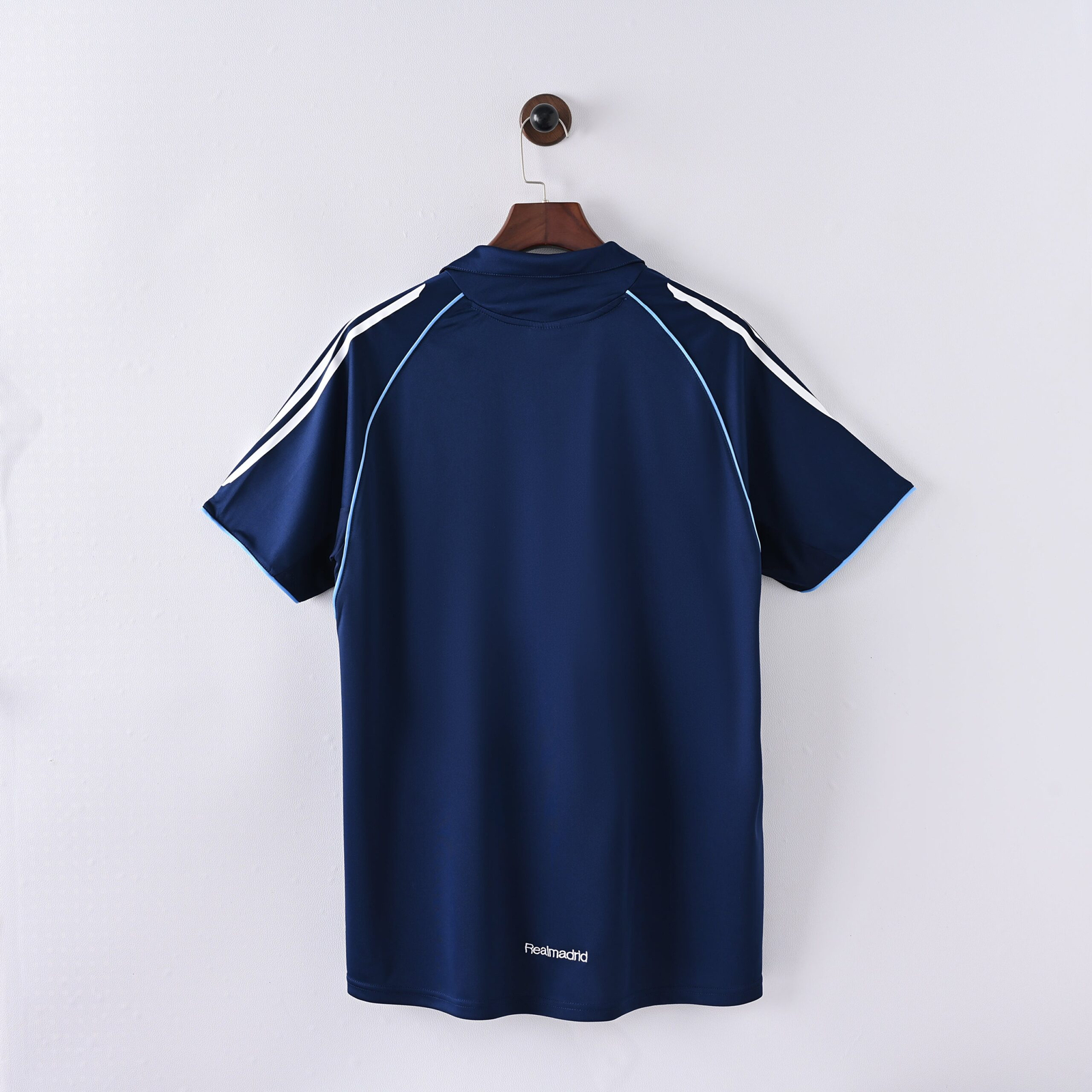 CAMISETA SEGUNDA EQUIPACIÓN REAL MADRID 2005/06 - Imagen 8