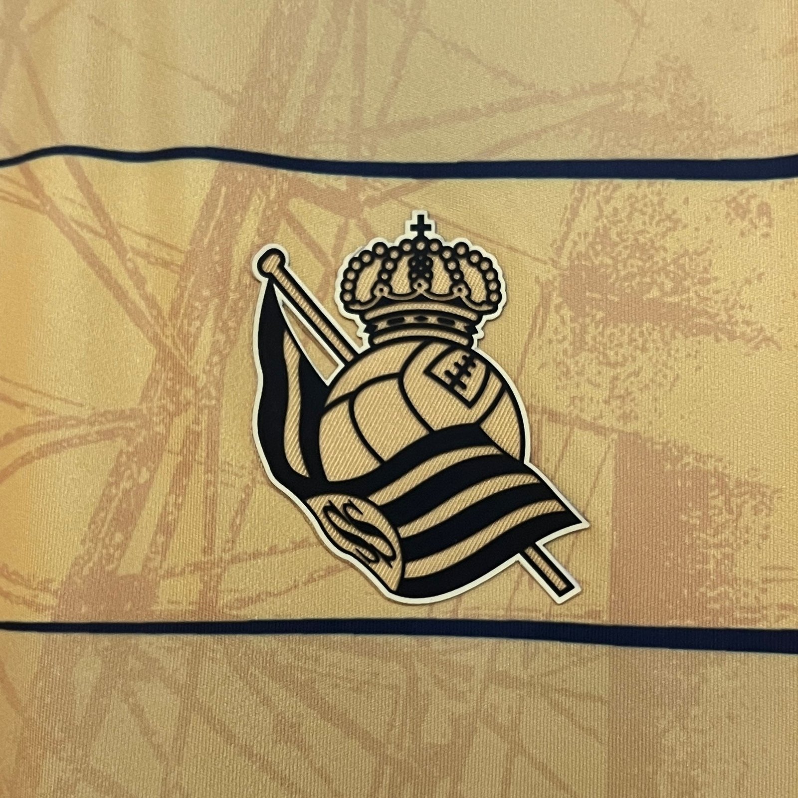 CAMISETA SEGUNDA EQUIPACIÓN REAL SOCIEDAD 24/25 VERSIÓN FAN - Imagen 4