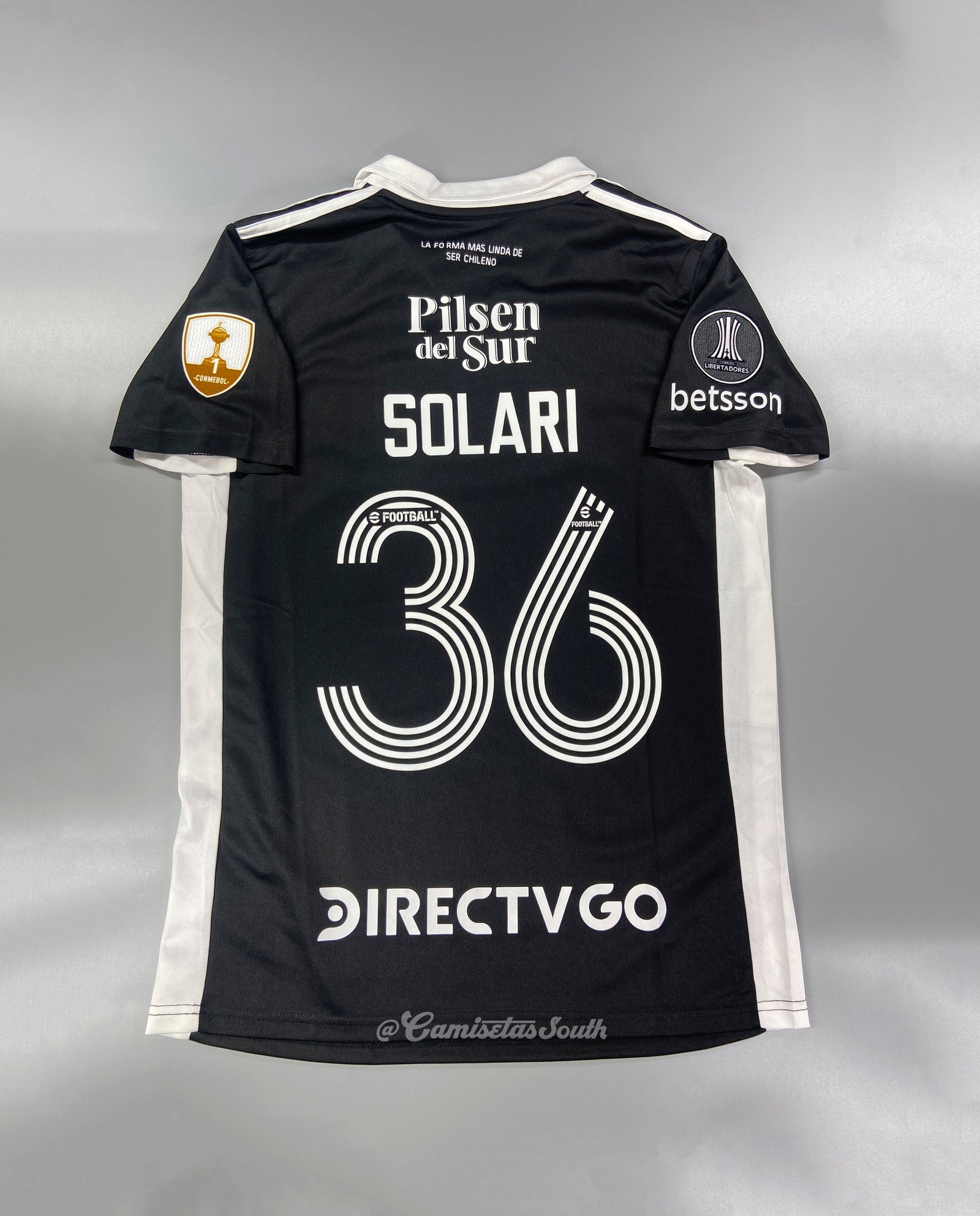 CAMISETA SEGUNDA EQUIPACIÓN COLO COLO 2022 VERSIÓN FAN