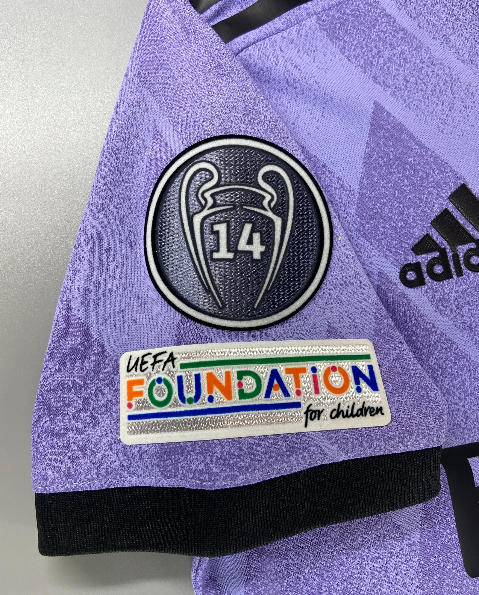 CAMISETA SEGUNDA EQUIPACIÓN REAL MADRID 22/23 VERSIÓN JUGADOR - Imagen 3