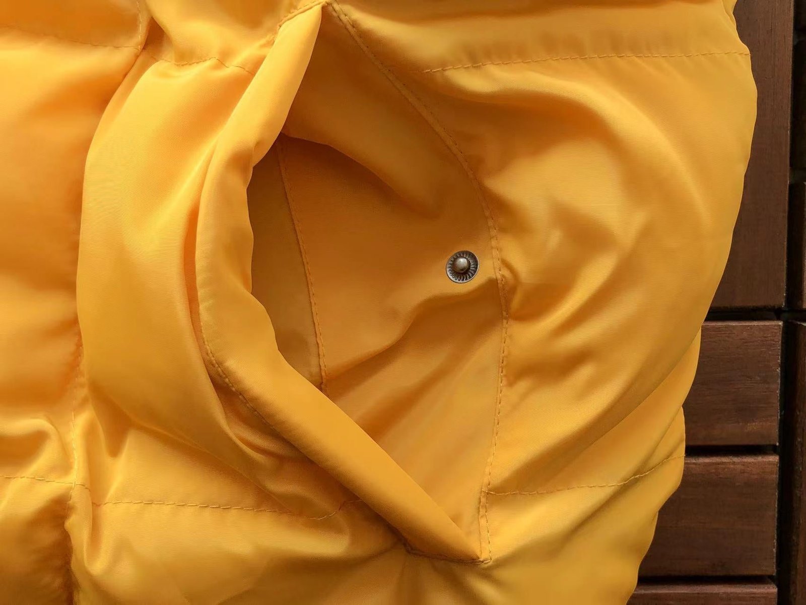 BOLO BODYWARMA VEST CORTEIZ - Imagen 9