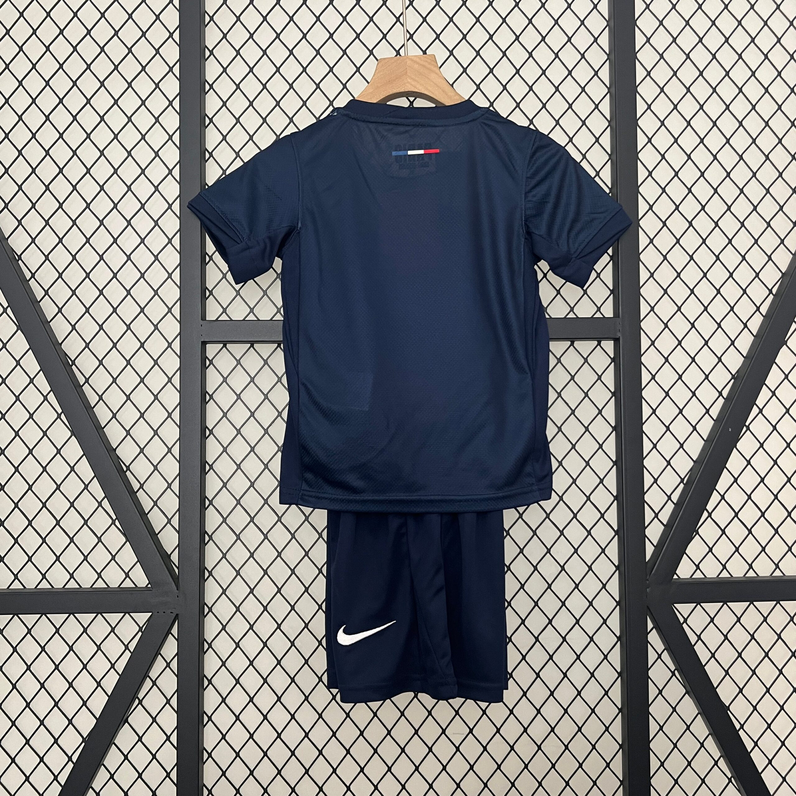 CAMISETA PRIMERA EQUIPACIÓN PSG 24/25 VERSIÓN INFANTIL - Imagen 8