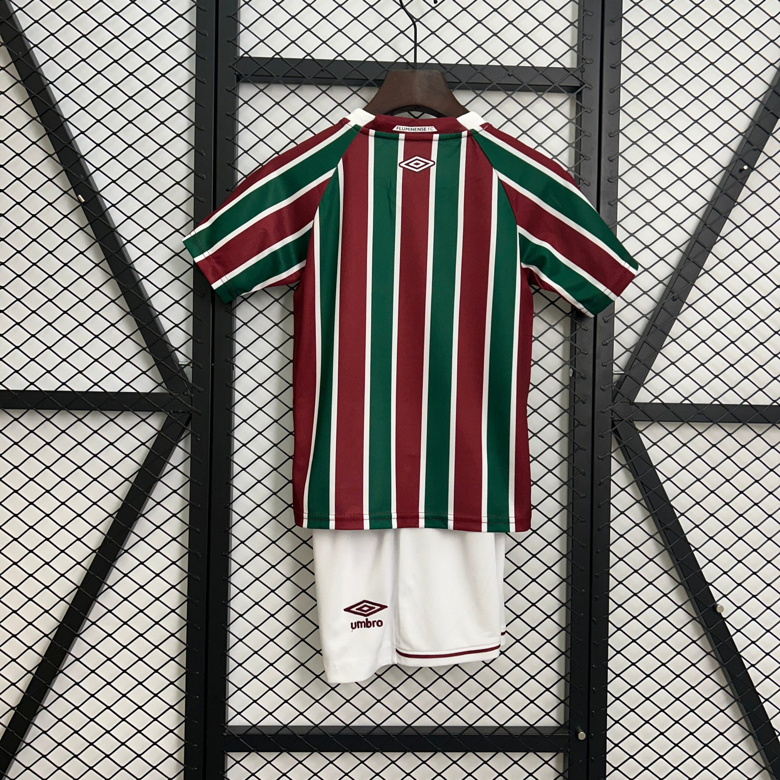 CAMISETA PRIMERA EQUIPACIÓN FLUMINENSE 2025 VERSIÓN INFANTIL - Imagen 7