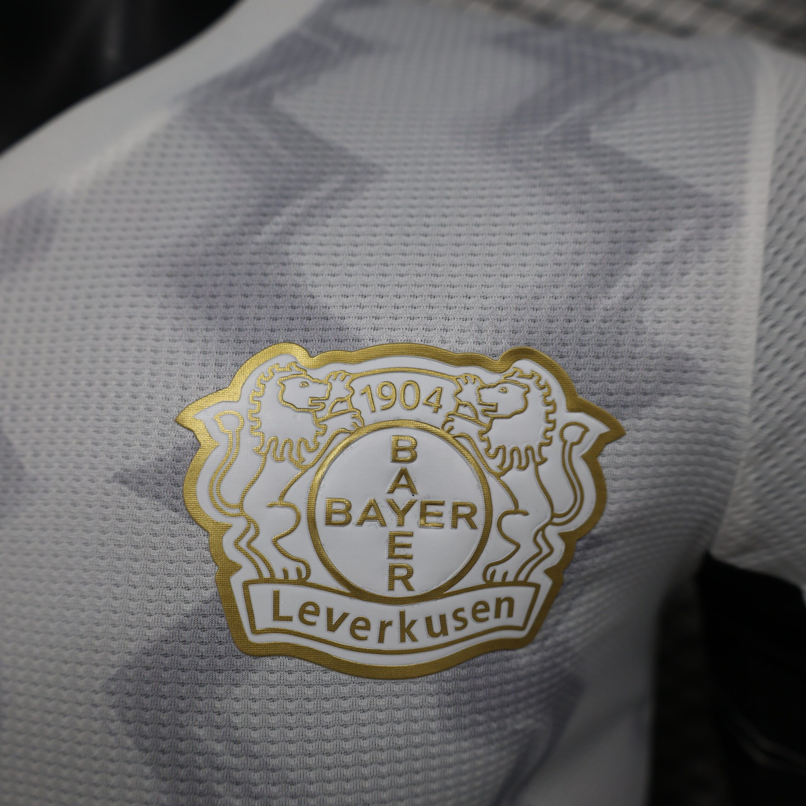 CAMISETA SEGUNDA EQUIPACIÓN BAYER LEVERKUSEN 24/25 VERSIÓN JUGADOR - Imagen 4