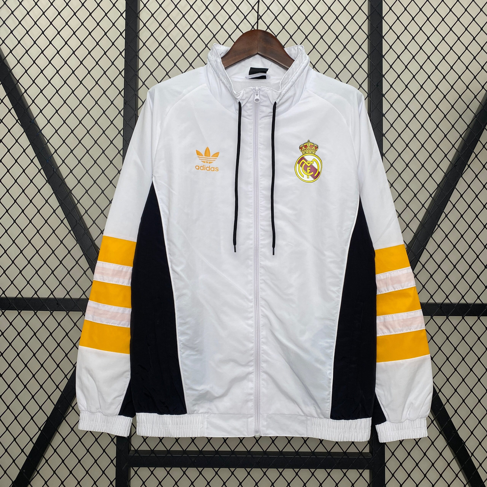 CORTAVIENTOS REAL MADRID - Imagen 2