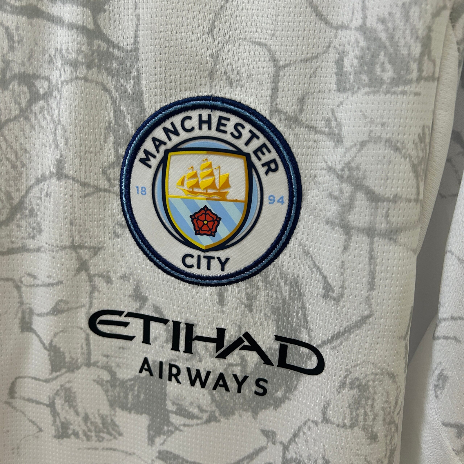 CAMISETA SEGUNDA EQUIPACIÓN MANCHESTER CITY 2025 VERSIÓN FAN - Imagen 4
