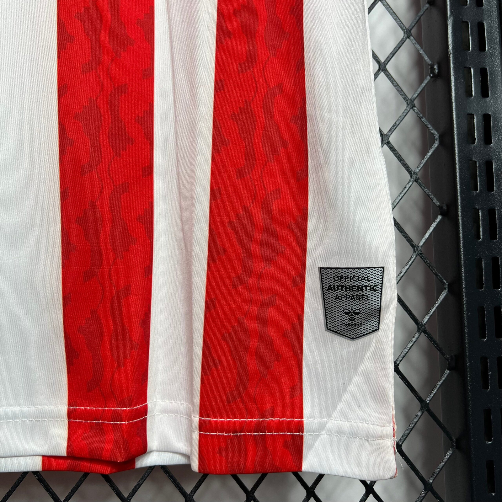 CAMISETA PRIMERA EQUIPACIÓN SUNDERLAND 24/25 VERSIÓN FAN - Imagen 5