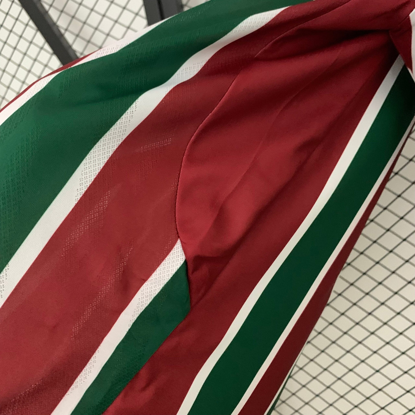 CAMISETA PRIMERA EQUIPACIÓN FLUMINENSE 2025 VERSIÓN FAN - Imagen 6