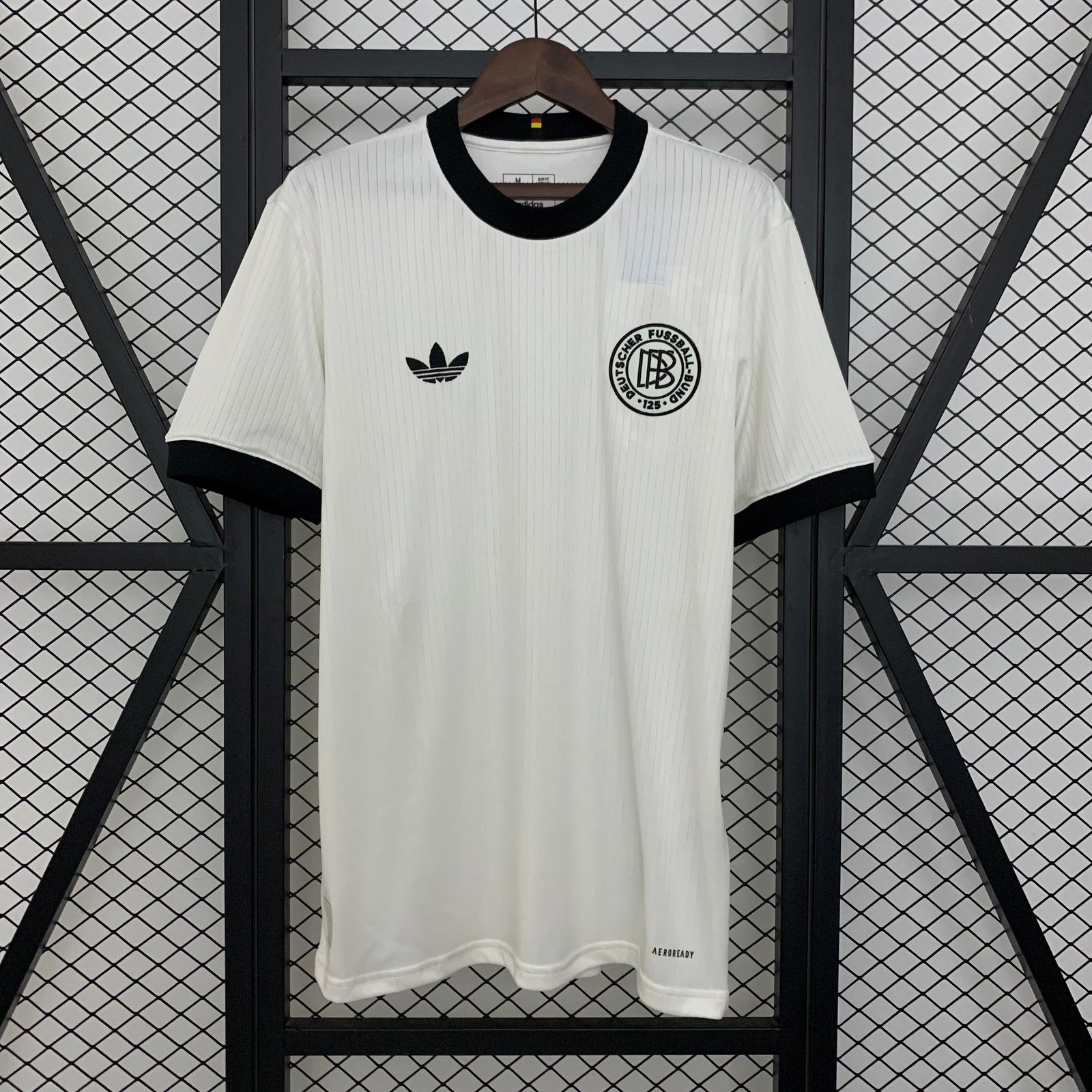 CAMISETA EDICIÓN ESPECIAL ALEMANIA 2025 VERSIÓN FAN