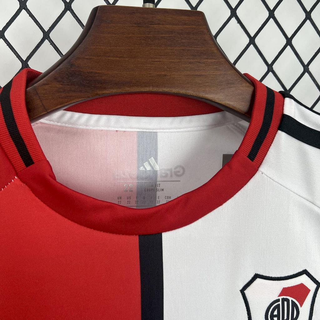 CAMISETA TERCERA EQUIPACIÓN RIVER PLATE 2025 VERSIÓN INFANTIL - Imagen 3