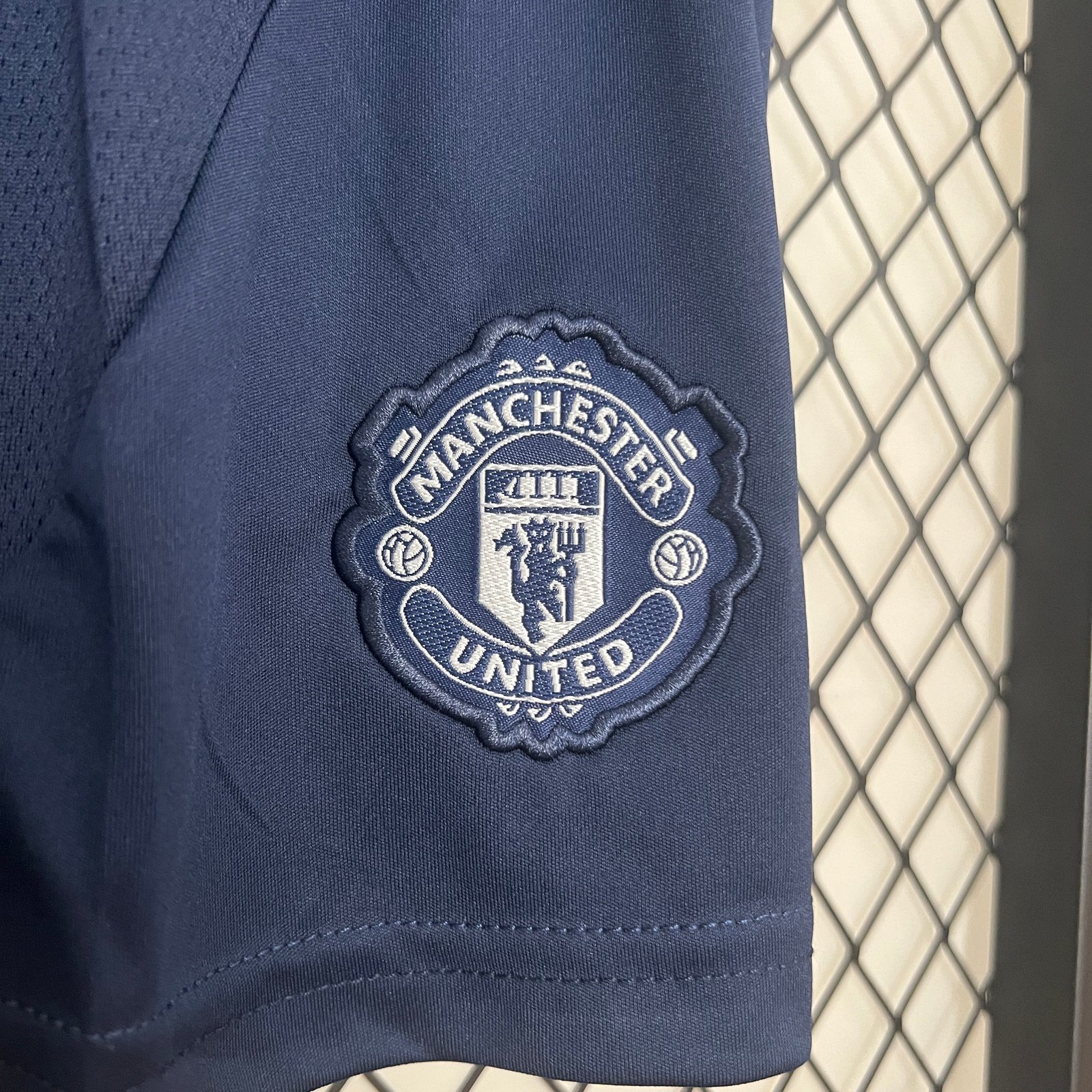 CAMISETA SEGUNDA EQUIPACIÓN MANCHESTER UNITED 24/25 VERSIÓN INFANTIL - Imagen 7