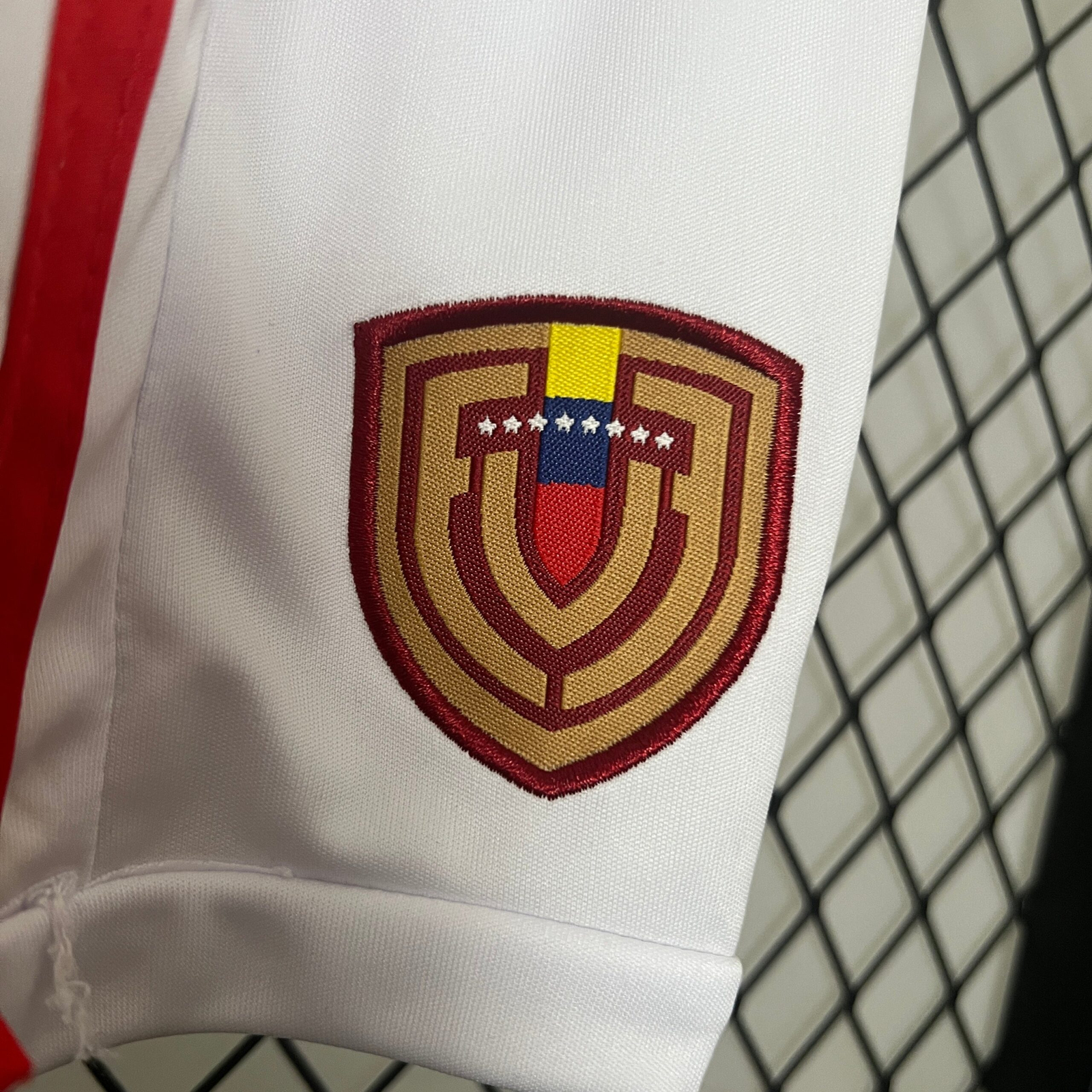 CAMISETA SEGUNDA EQUIPACIÓN VENEZUELA 2024 VERSIÓN INFANTIL - Imagen 7