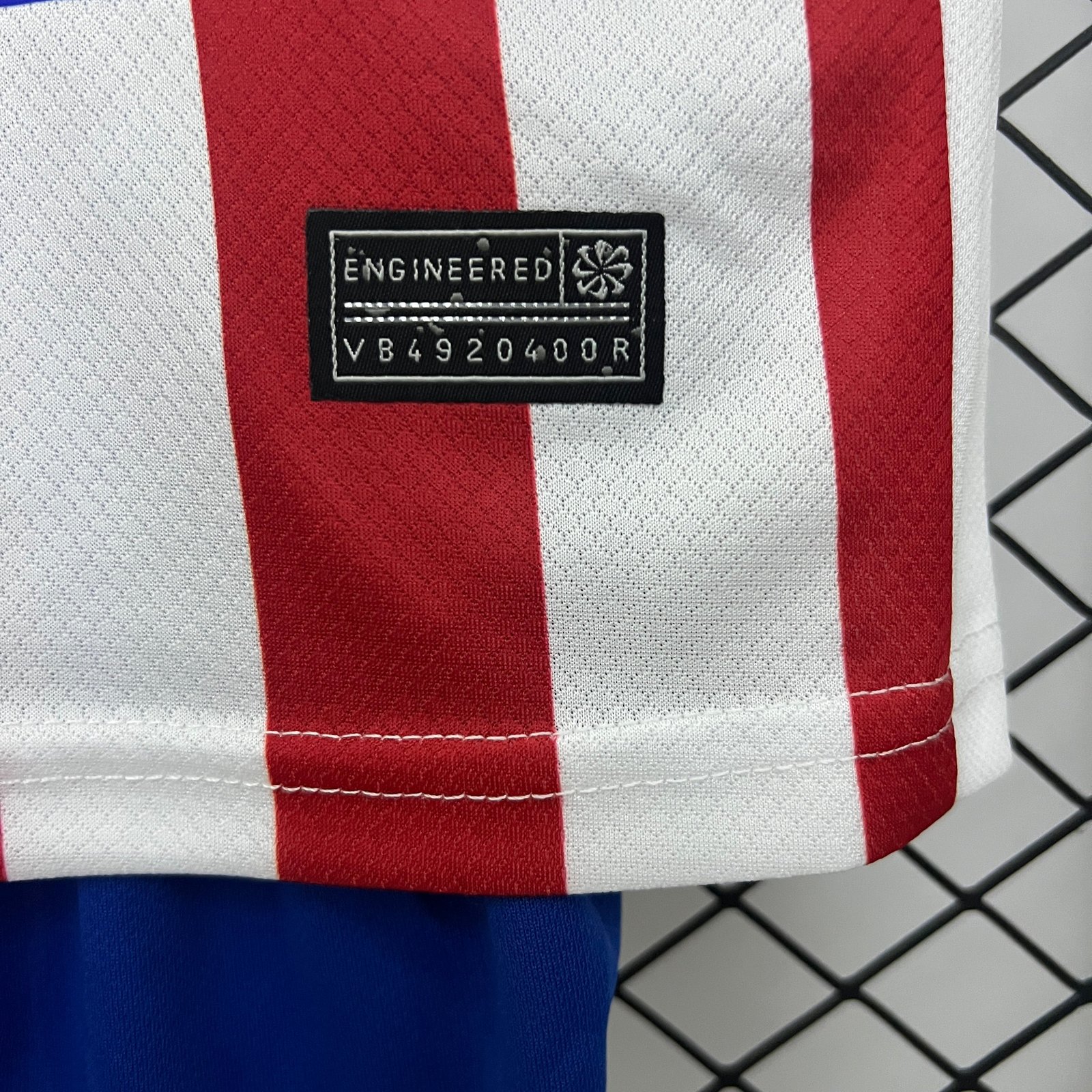 CAMISETA PRIMERA EQUIPACIÓN ATLÉTICO DE MADRID 25/26 VERSIÓN INFANTIL - Imagen 6