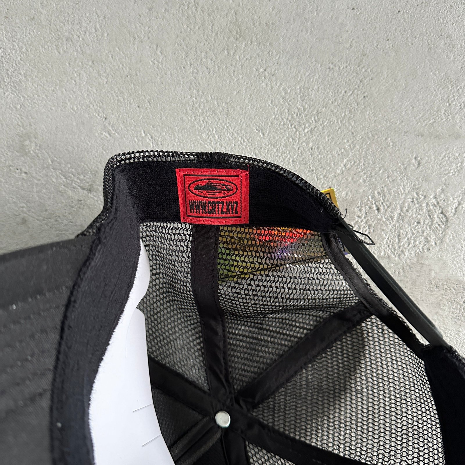 TRUCKER ALCATRAZ SNAPBACK CORTEIZ - Imagen 6