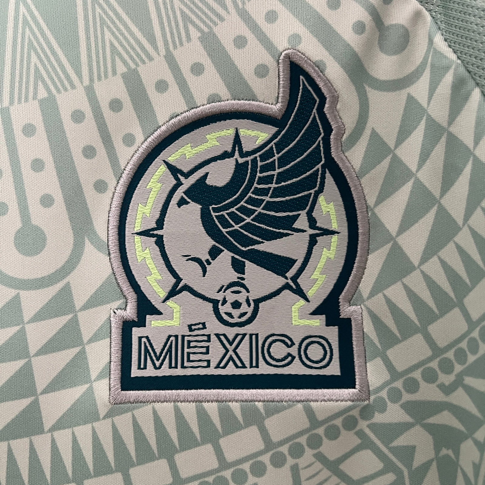 CAMISETA SEGUNDA EQUIPACIÓN MÉXICO 2024 VERSIÓN FAN - Imagen 5