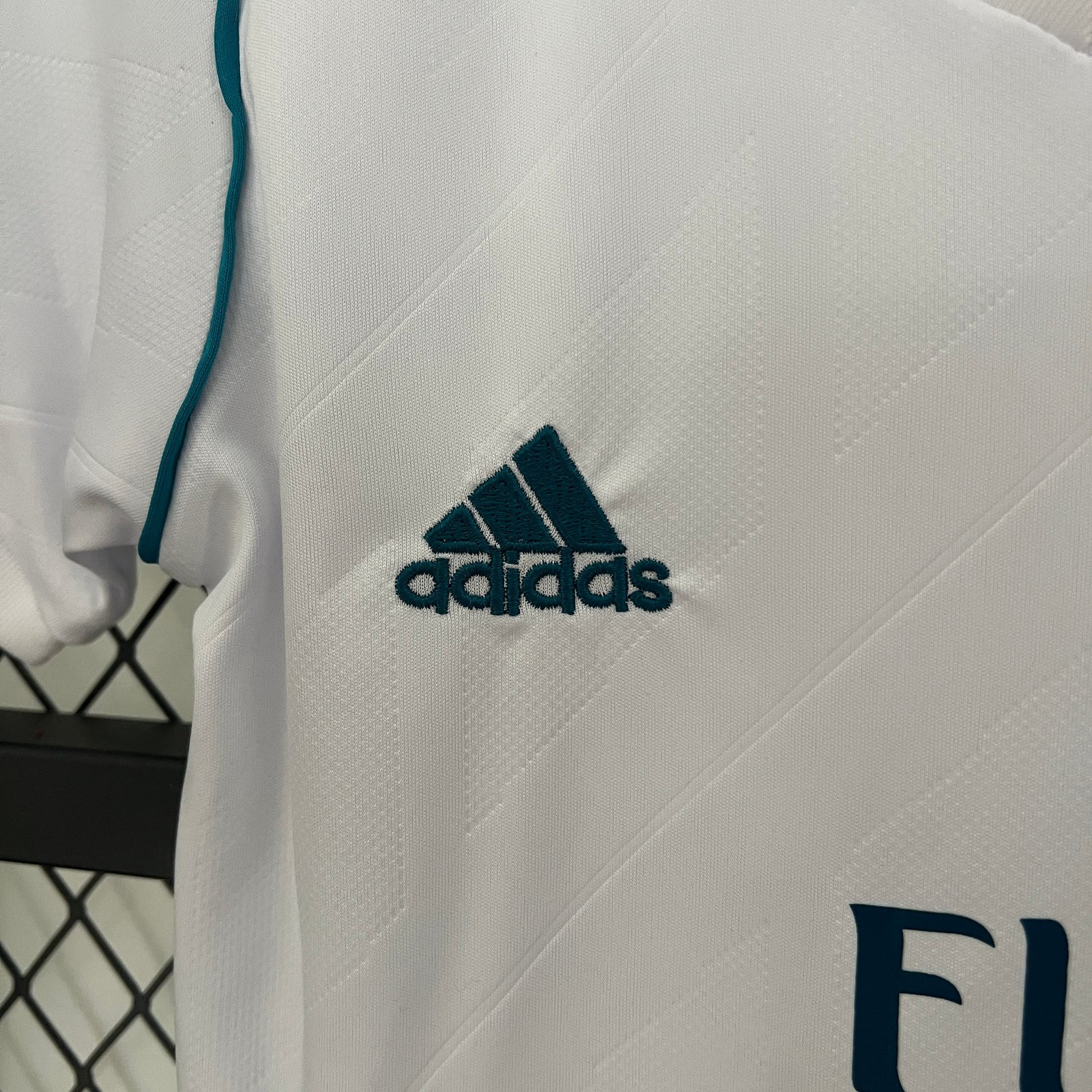 CAMISETA PRIMERA EQUIPACIÓN REAL MADRID 2017/18 INFANTIL - Imagen 3