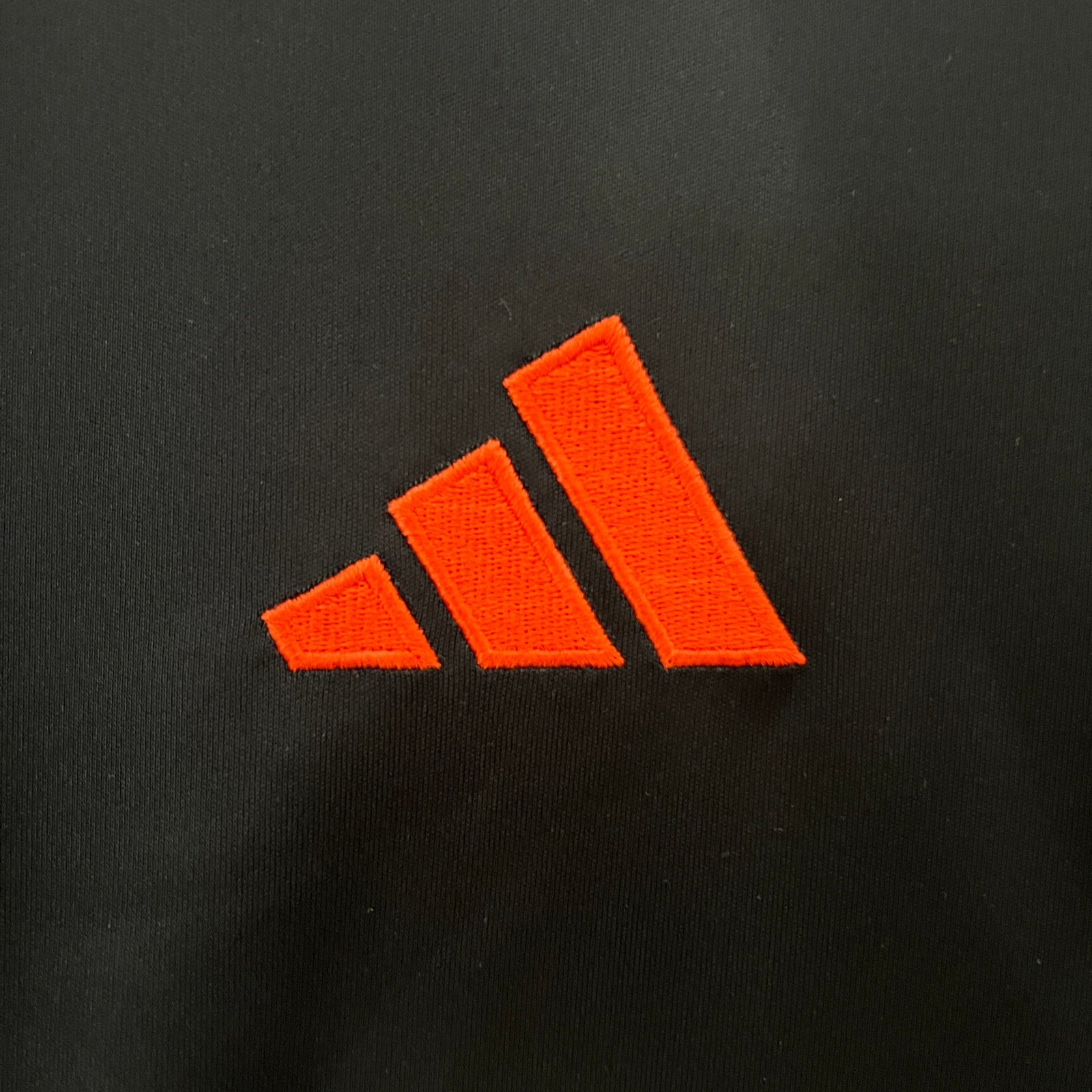 CAMISETA SEGUNDA EQUIPACIÓN COLOMBIA 2024 VERSIÓN FEMENINA - Imagen 3