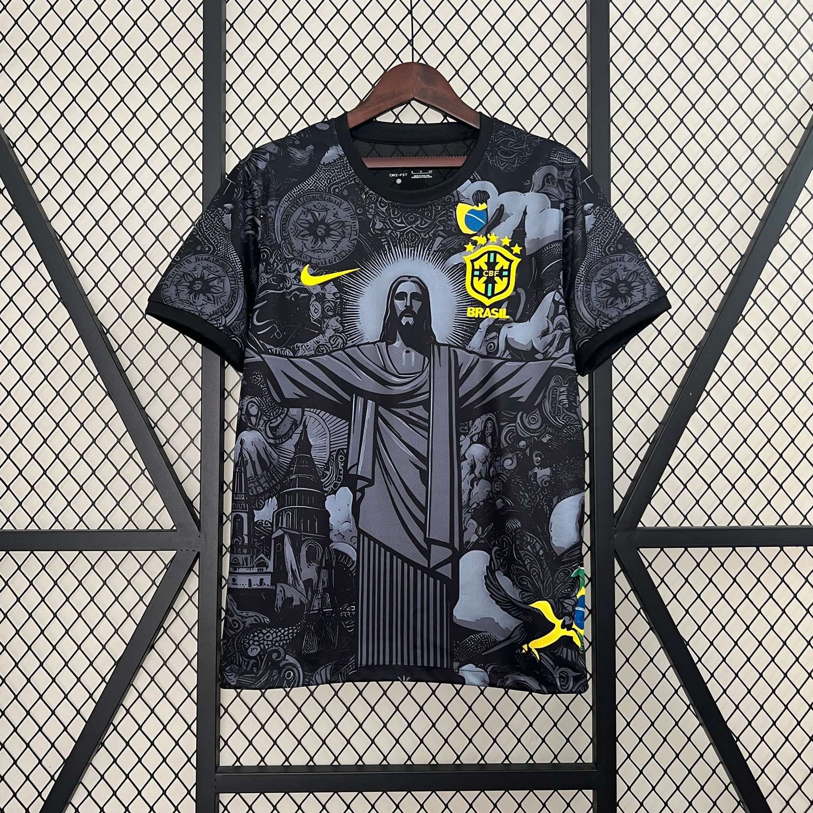 CAMISETA CONCEPTO BRASIL 2024 VERSIÓN FAN