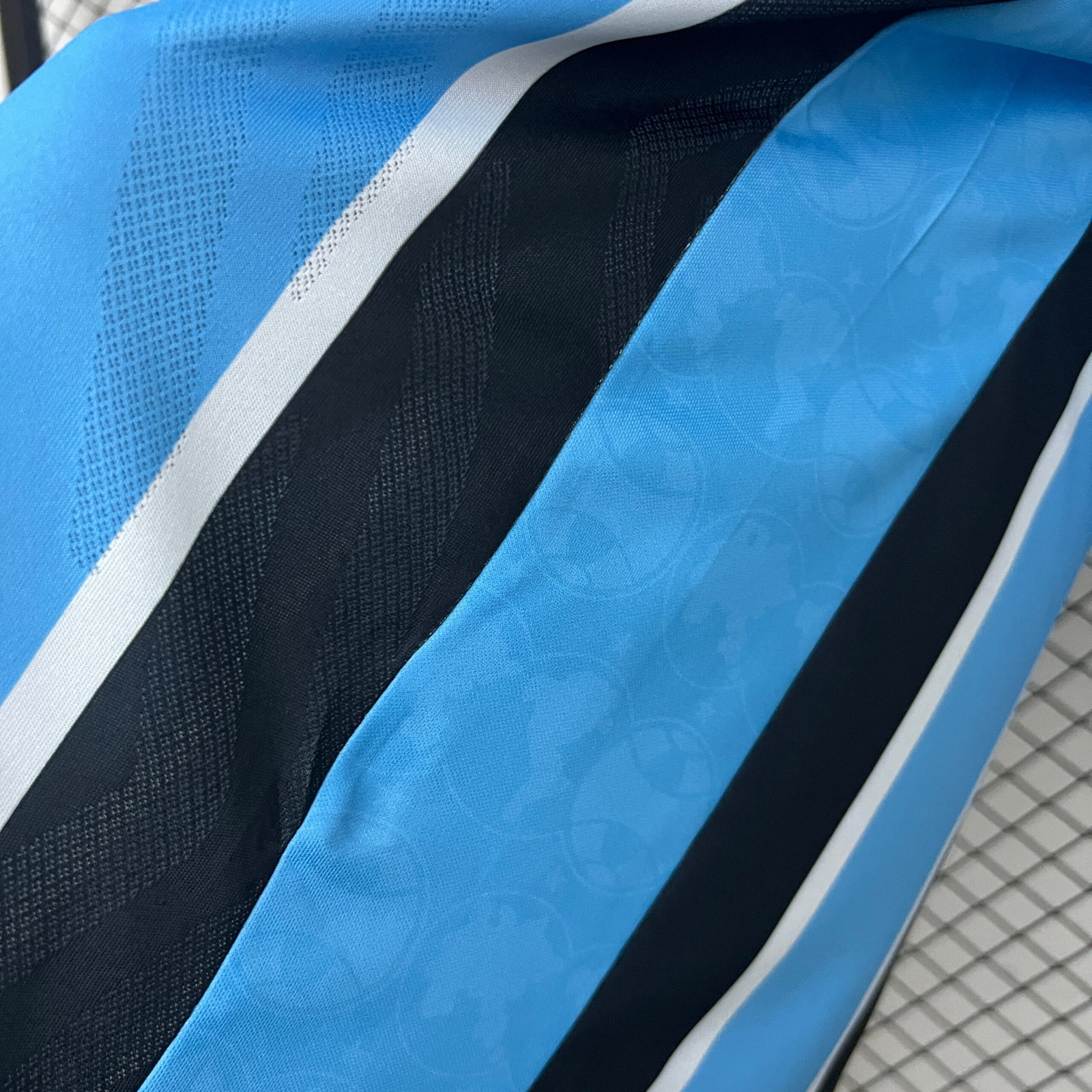 CAMISETA PRIMERA EQUIPACIÓN GREMIO 2025 VERSIÓN FAN - Imagen 8