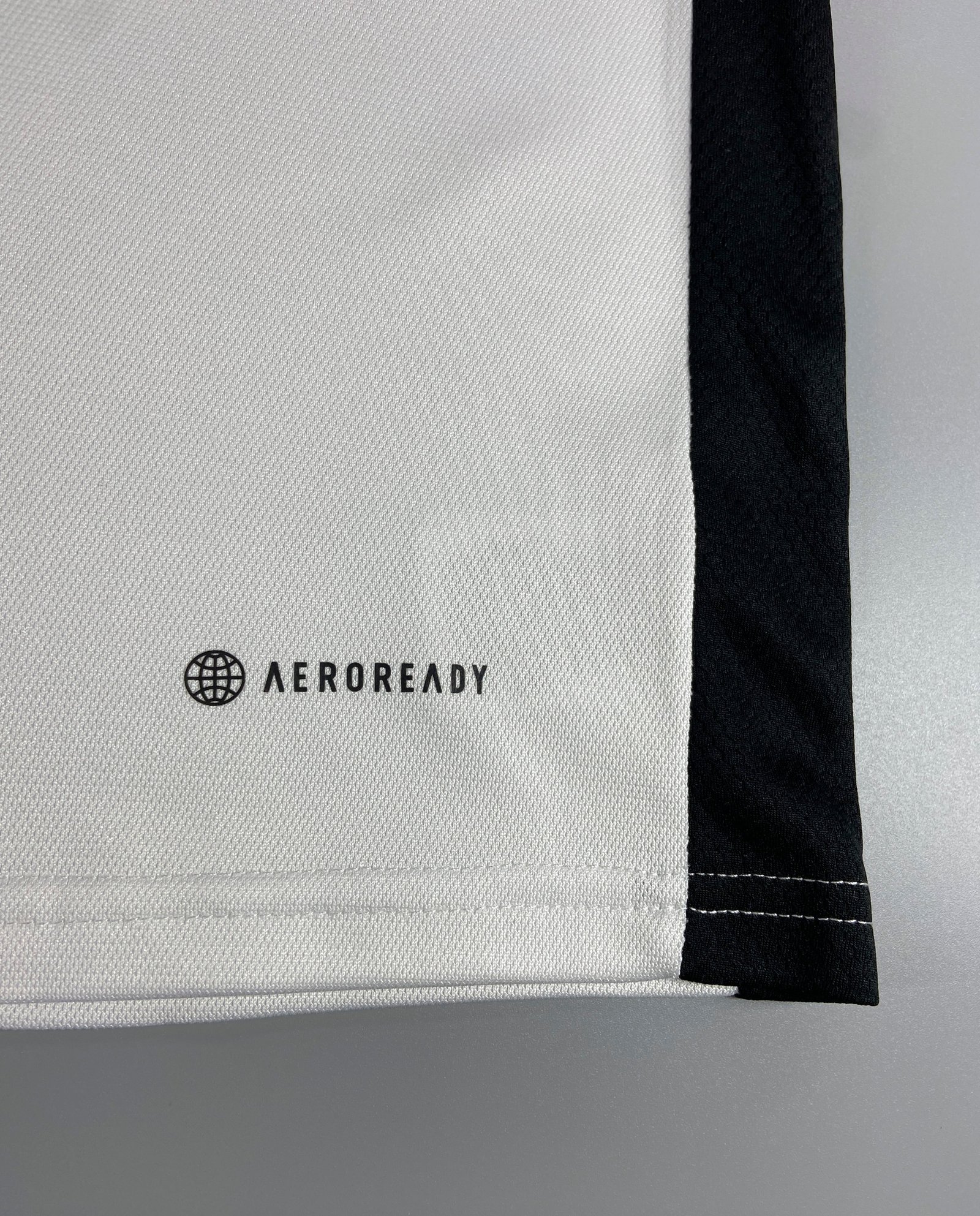 CAMISETA PRIMERA EQUIPACIÓN COLO COLO 2022 VERSIÓN FAN - Imagen 6