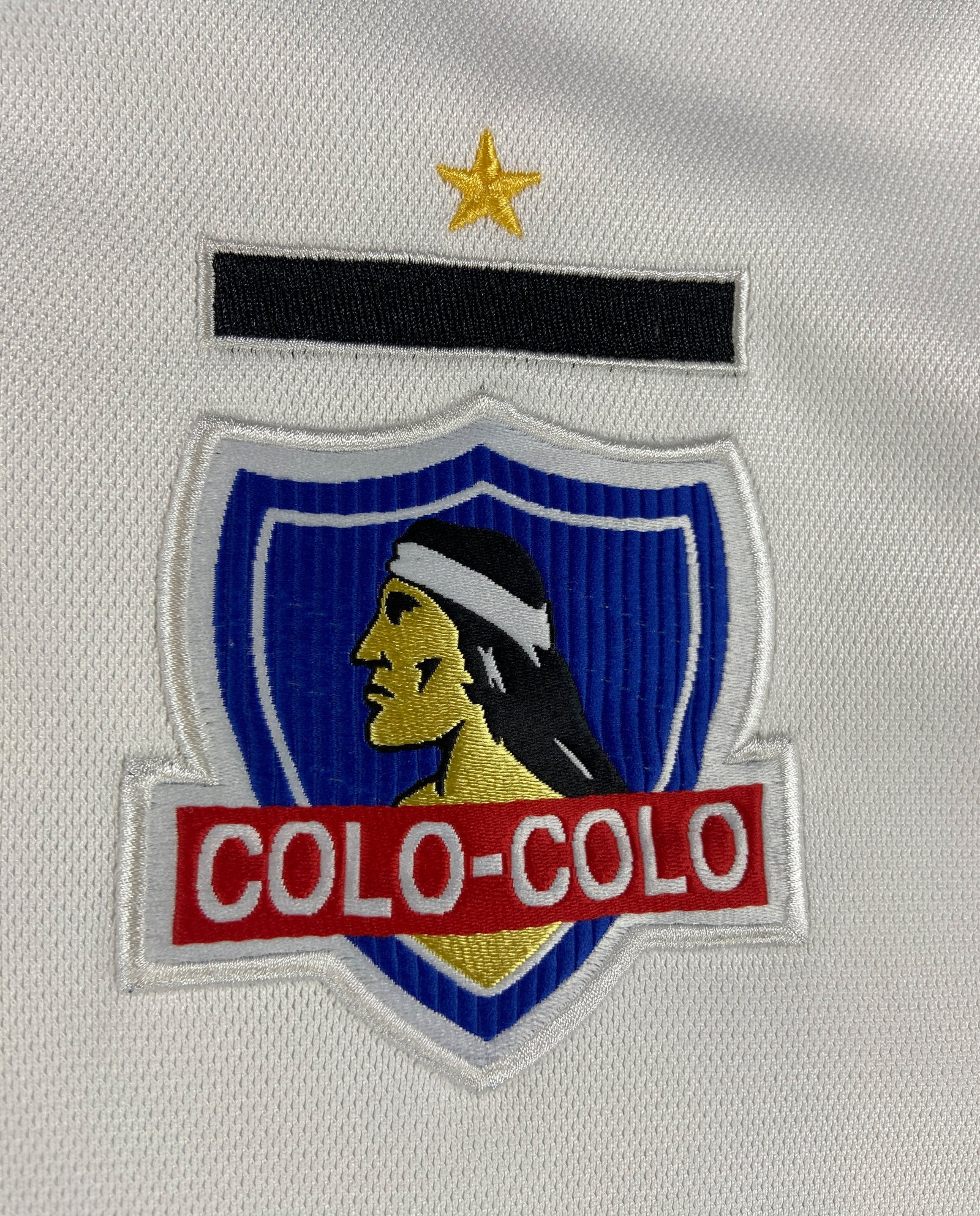 CAMISETA PRIMERA EQUIPACIÓN COLO COLO 2022 VERSIÓN FAN - Imagen 4
