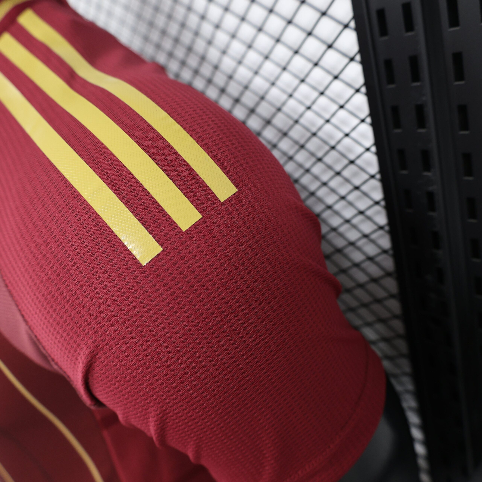 CAMISETA PRIMERA EQUIPACIÓN AS ROMA 24/25 VERSIÓN JUGADOR - Imagen 4