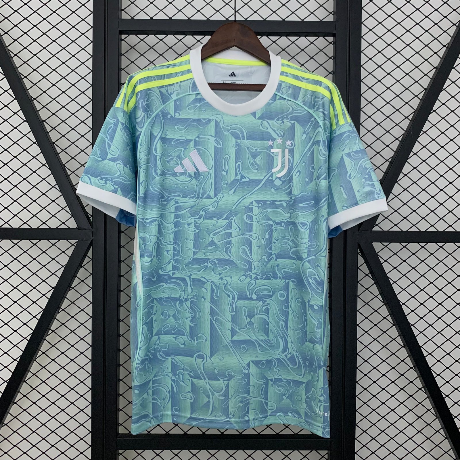 CAMISETA SEGUNDA EQUIPACIÓN JUVENTUS 25/26 VERSIÓN FAN