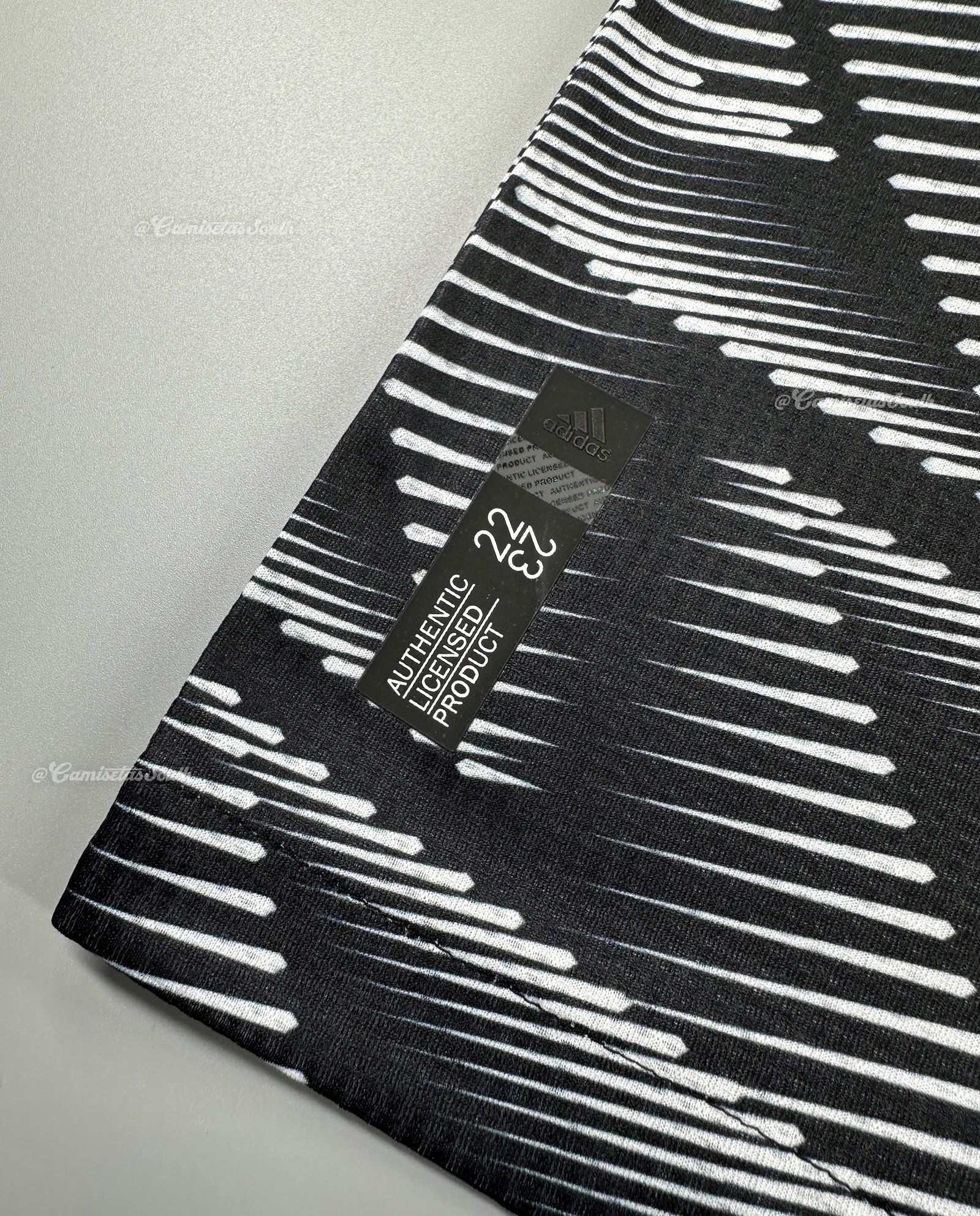 CAMISETA CUARTA EQUIPACIÓN COLO COLO 2023 VERSIÓN JUGADOR - Imagen 8