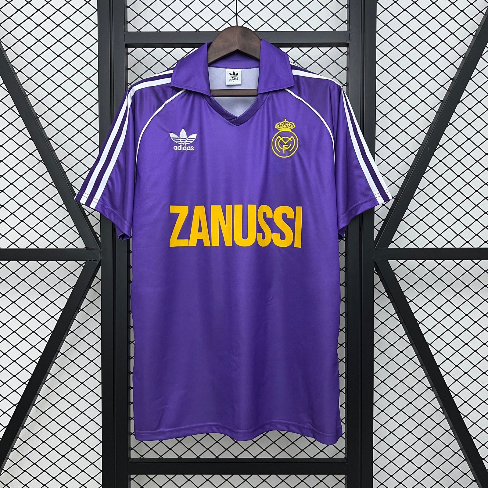 CAMISETA SEGUNDA EQUIPACIÓN REAL MADRID 1984/85