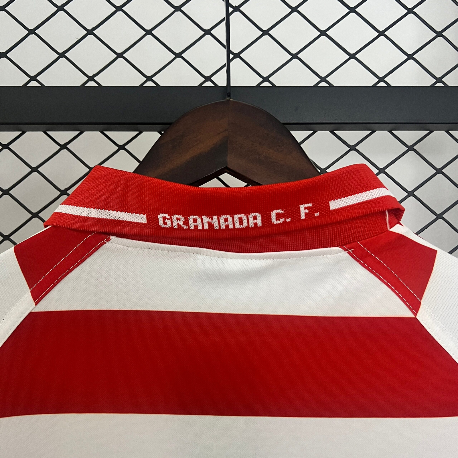 CAMISETA PRIMERA EQUIPACIÓN GRANADA 1996/98 - Imagen 7