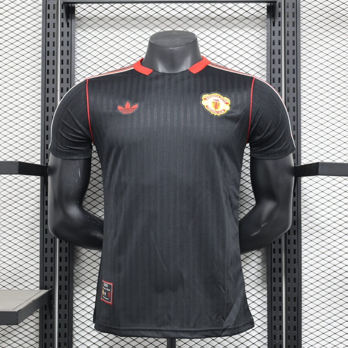 POLERA DE SALIDA MANCHESTER UNITED 24/25 VERSIÓN JUGADOR