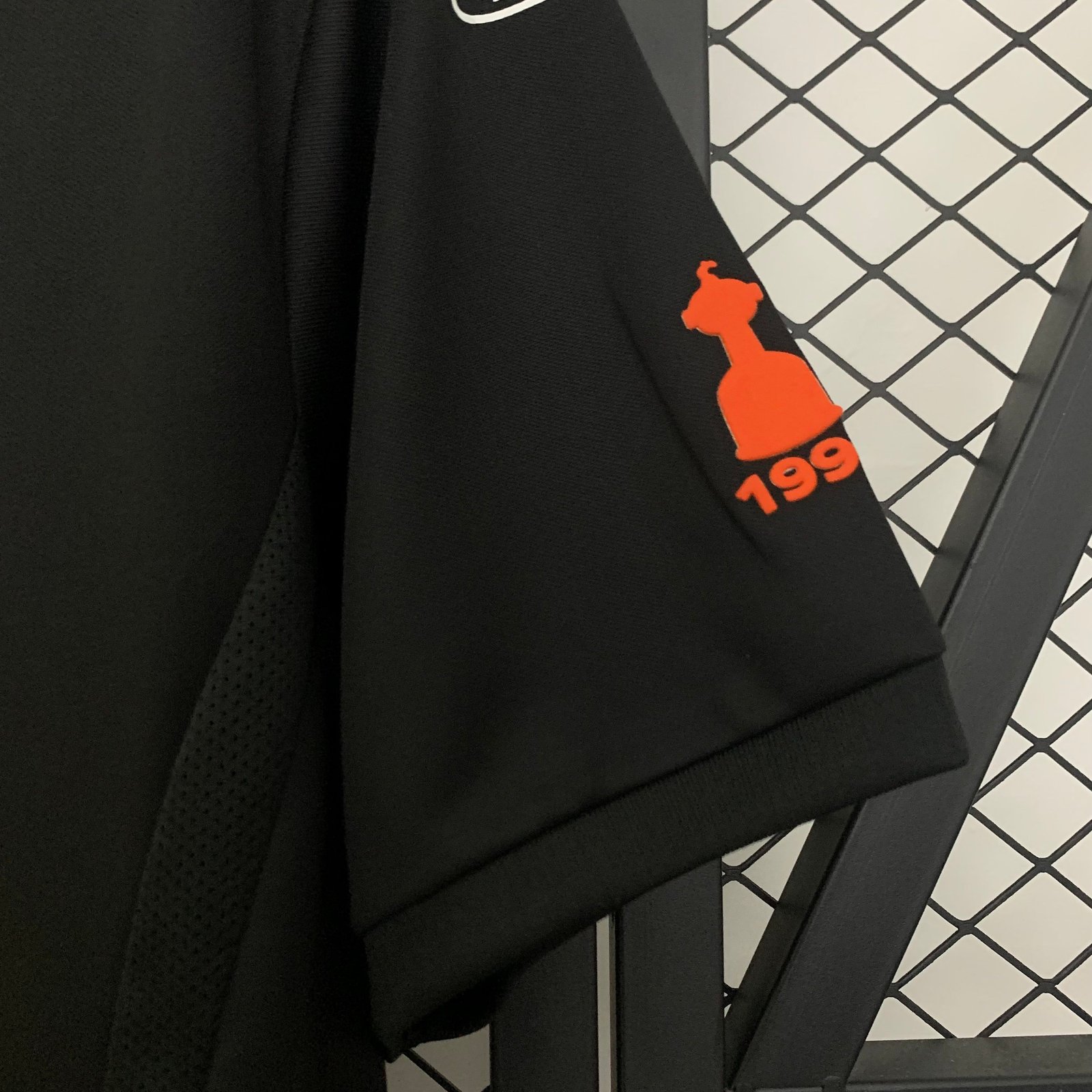 CAMISETA SEGUNDA EQUIPACIÓN COLO COLO 2004 - Imagen 4