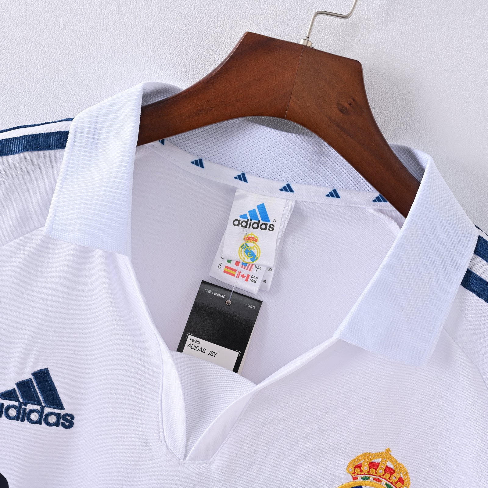 CAMISETA PRIMERA EQUIPACIÓN REAL MADRID 2001/02 - Imagen 3