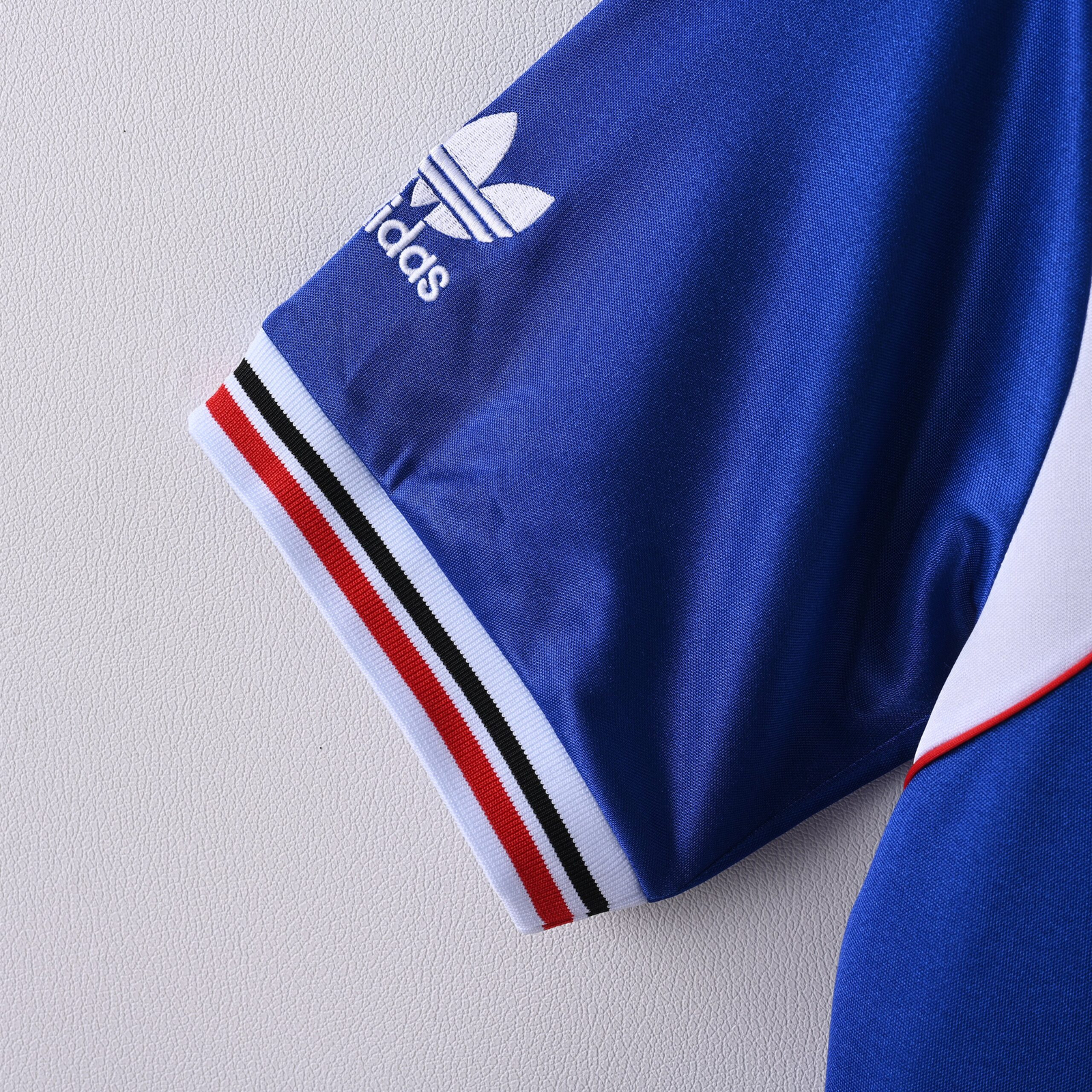 CAMISETA TERCERA EQUIPACIÓN MANCHESTER UNITED 1984/86 - Imagen 2