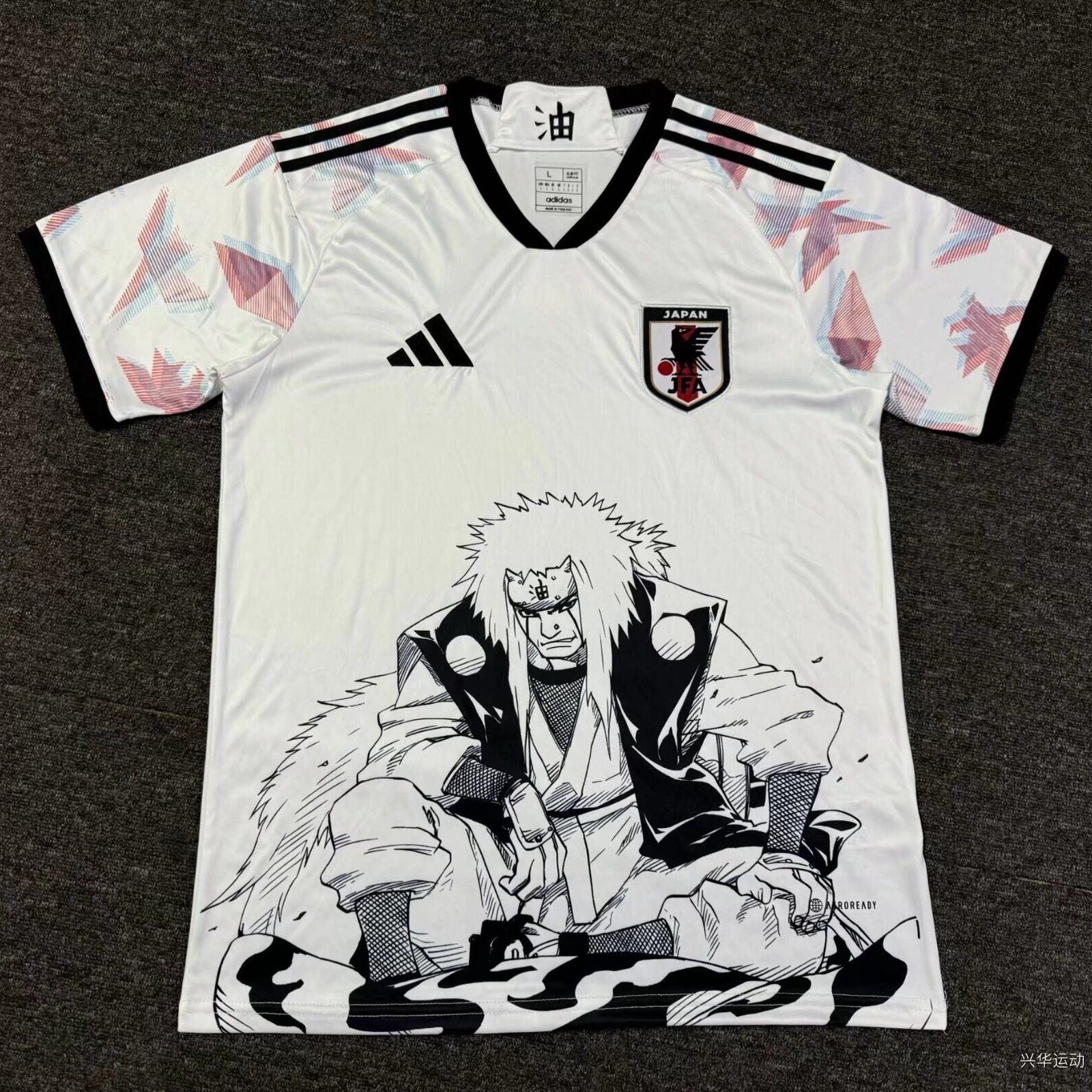 CAMISETA CONCEPTO JAPÓN x NARUTO VERSIÓN FAN