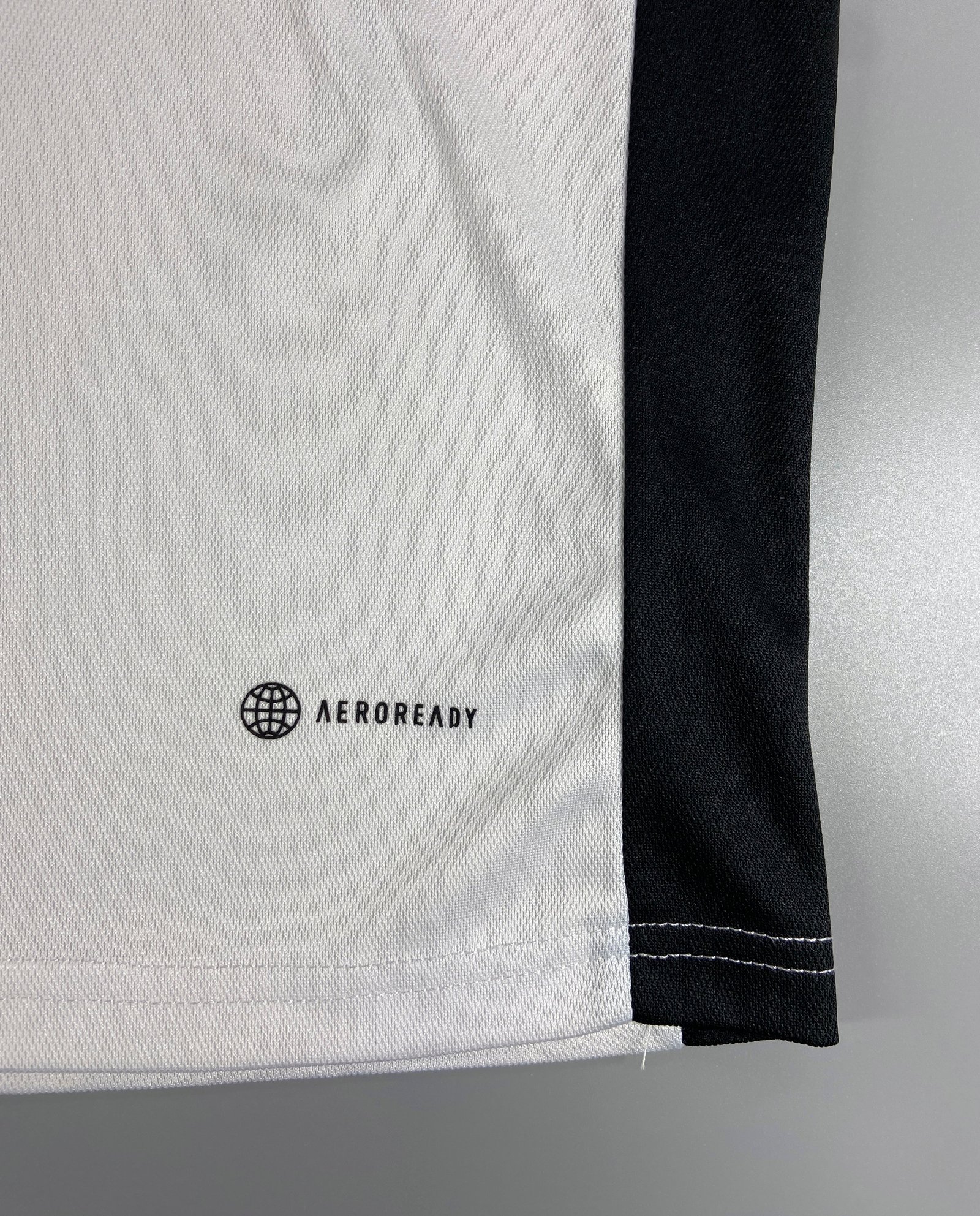 CAMISETA PRIMERA EQUIPACIÓN COLO COLO 2022 VERSIÓN FAN - Imagen 10