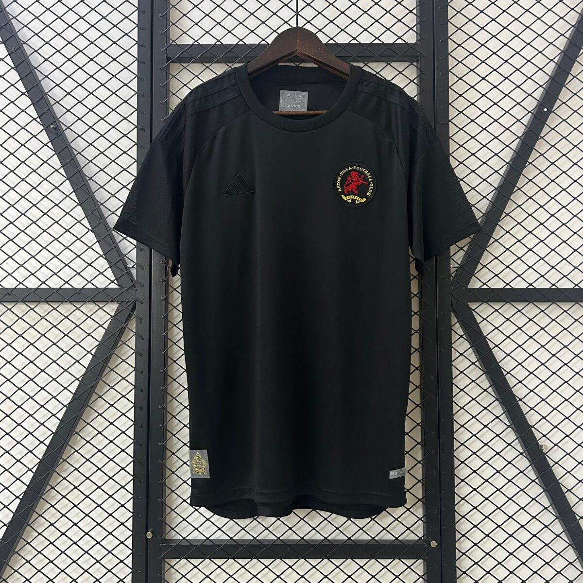 CAMISETA EDICIÓN ESPECIAL ASTON VILLA 24/25 VERSIÓN FAN
