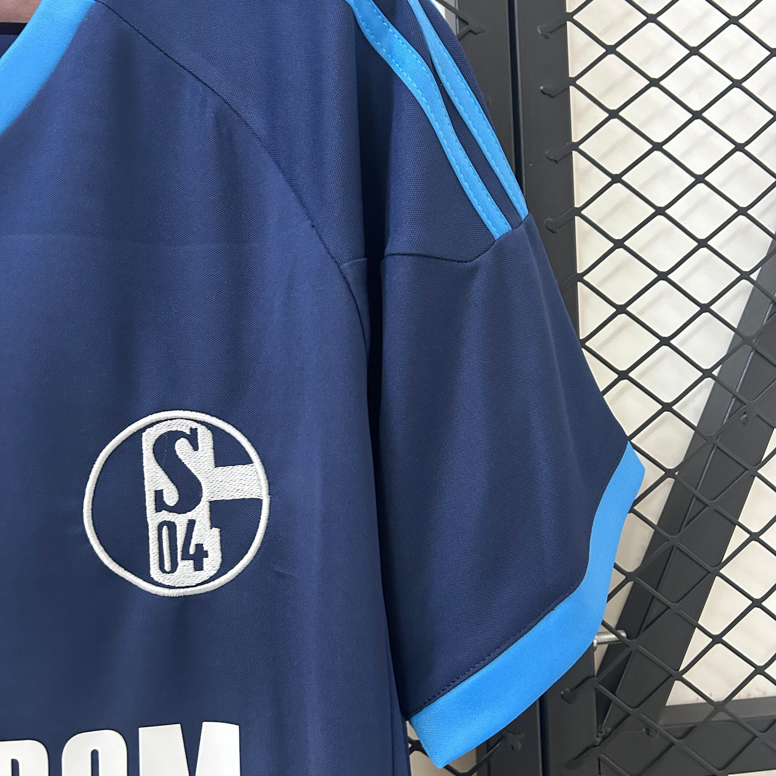 CAMISETA SEGUNDA EQUIPACIÓN SCHALKE 04 2010/11 - Imagen 5