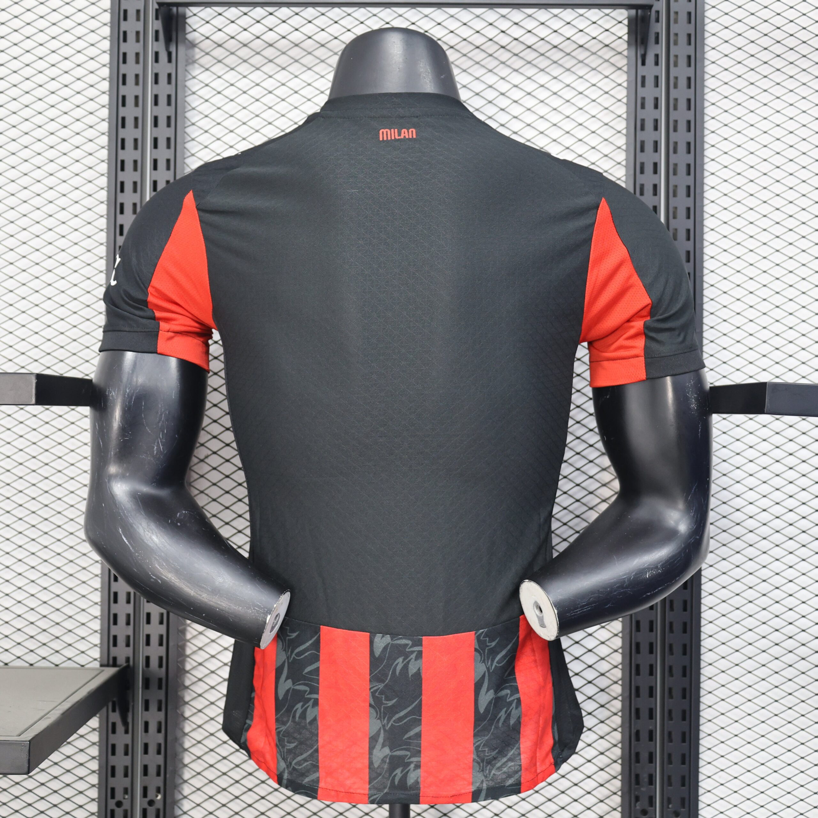 CAMISETA PRIMERA EQUIPACIÓN AC MILAN 25/26 VERSIÓN JUGADOR - Imagen 10