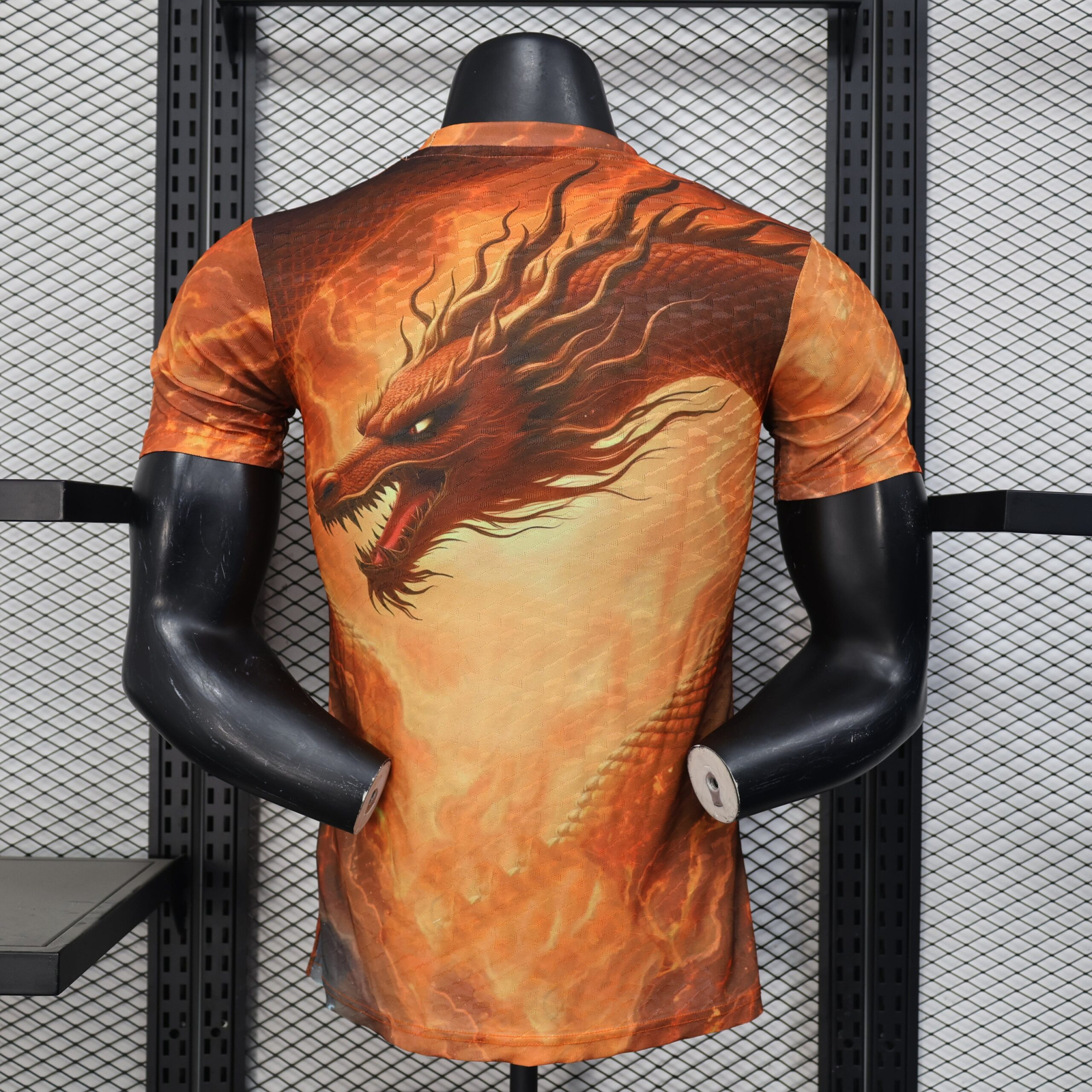 CAMISETA CONCEPTO REAL MADRID 24/25 VERSIÓN JUGADOR - Imagen 9