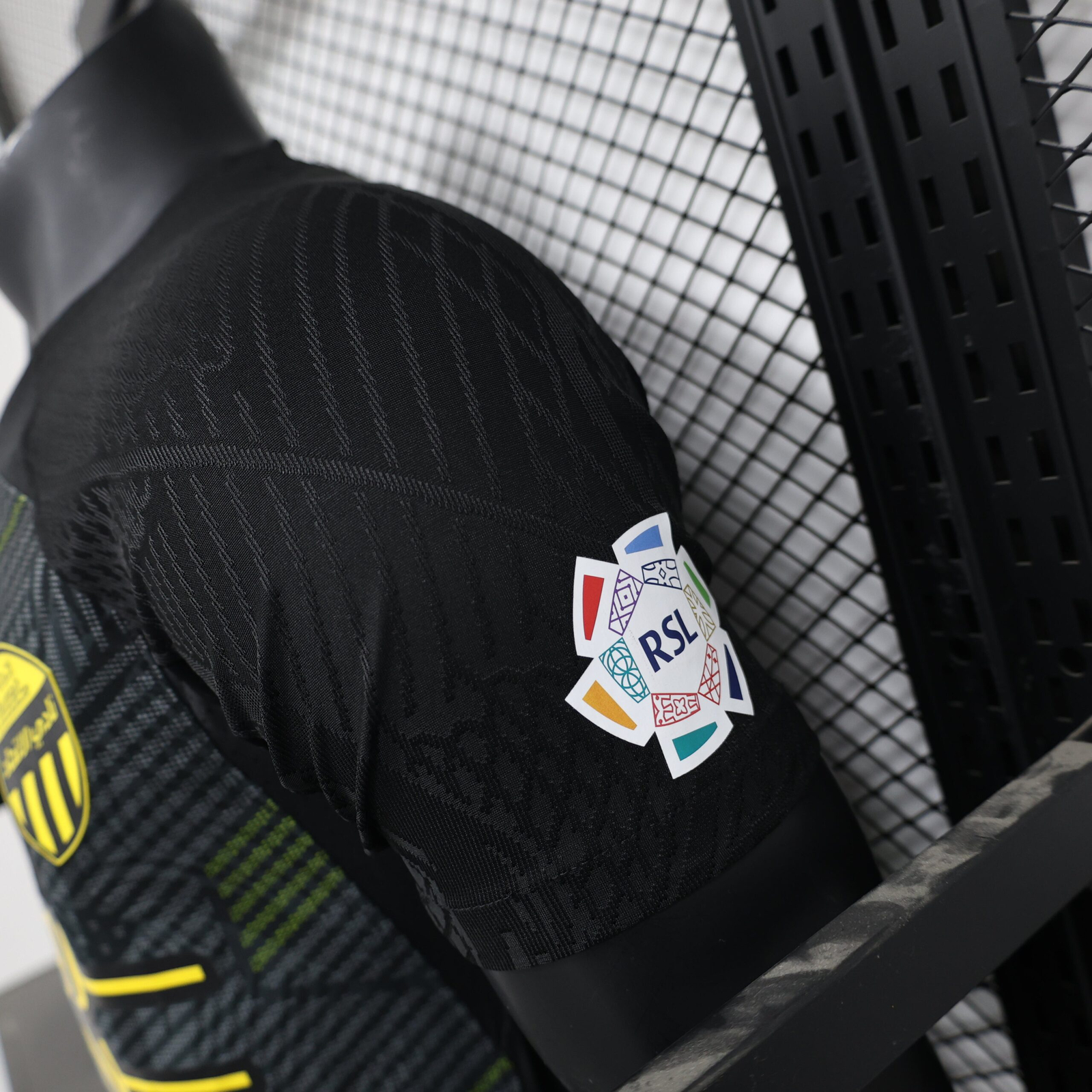CAMISETA TERCERA EQUIPACIÓN AL ITTIHAD 24/25 VERSIÓN JUGADOR - Imagen 7