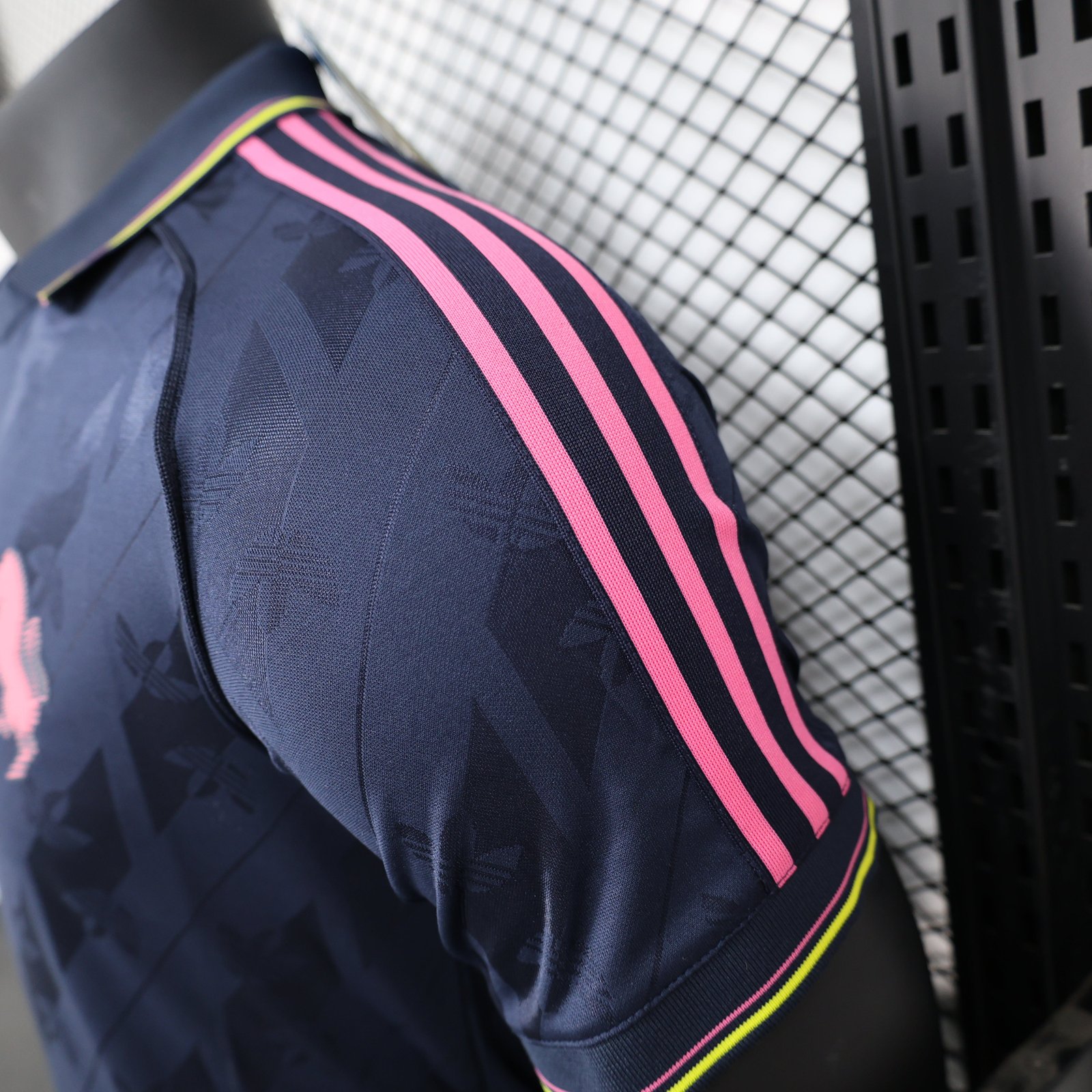 CAMISETA EDICIÓN ESPECIAL JUVENTUS 24/25 VERSIÓN JUGADOR - Imagen 6