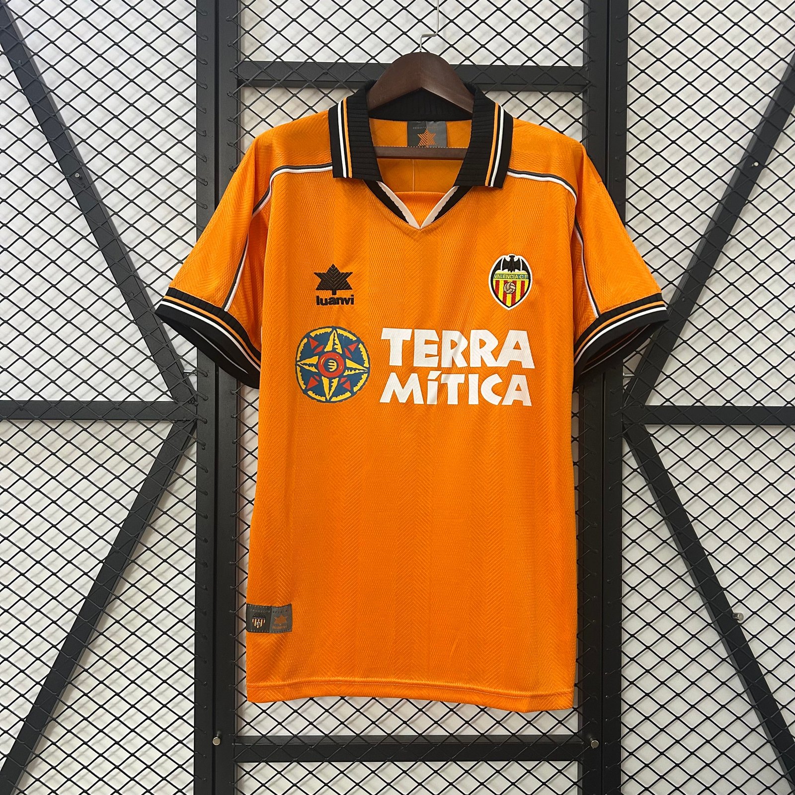 CAMISETA SEGUNDA EQUIPACIÓN VALENCIA 1999/00
