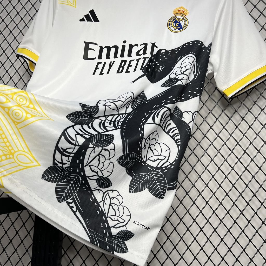 CAMISETA CONCEPTO REAL MADRID 24/25 VERSIÓN FAN - Imagen 5